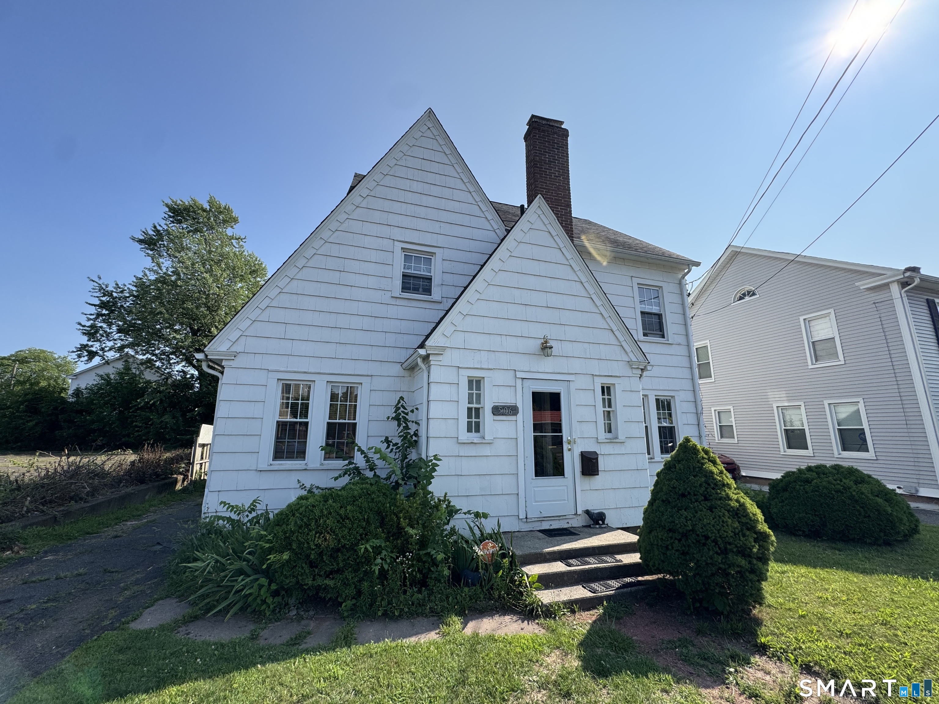 506 Center Street
