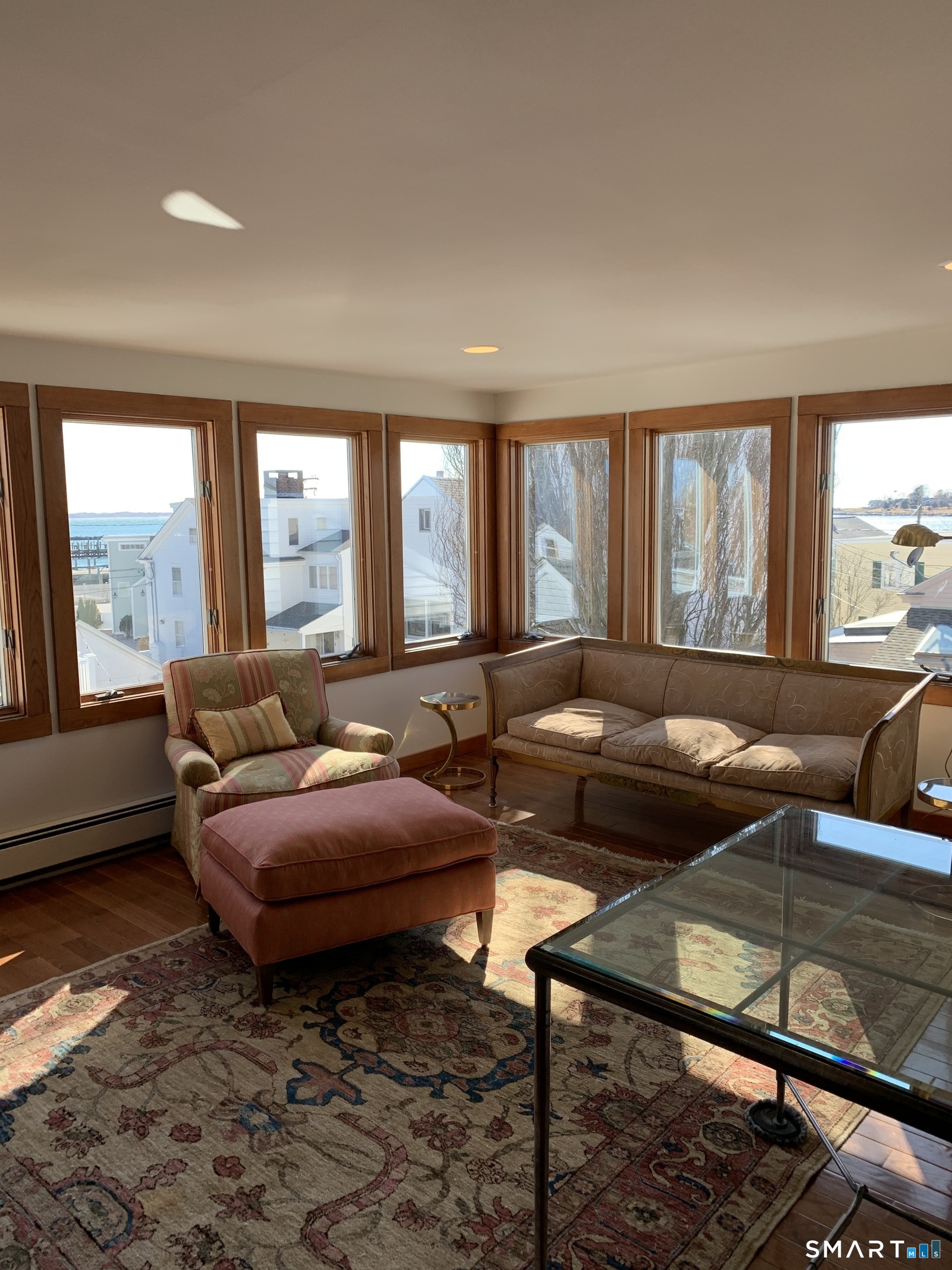 Another view of thew living room. You do get beautiful sunsets!