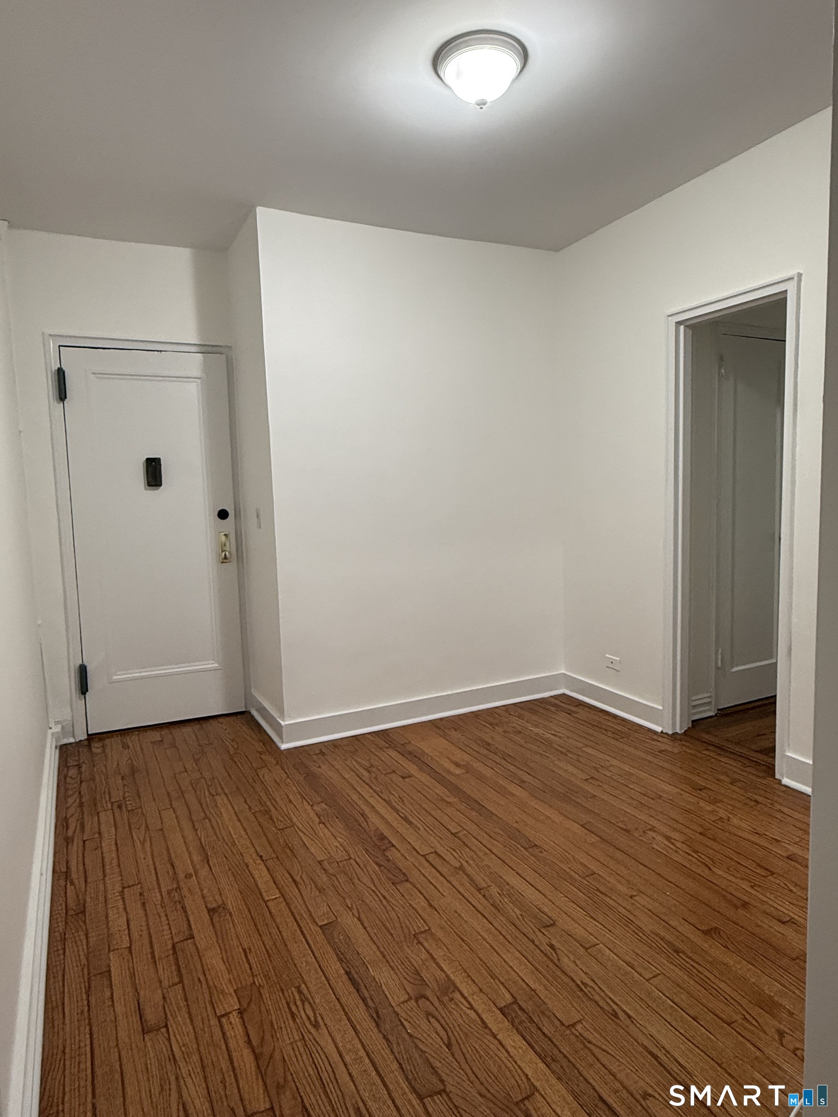 70 Strawberry Hill Avenue, Stamford, Connecticut photo 3