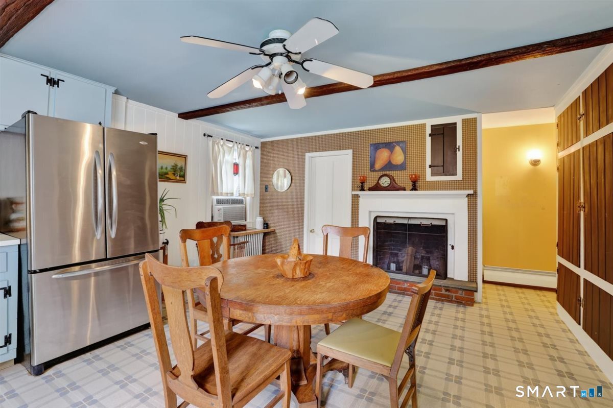 635 Northfield Road photo 11