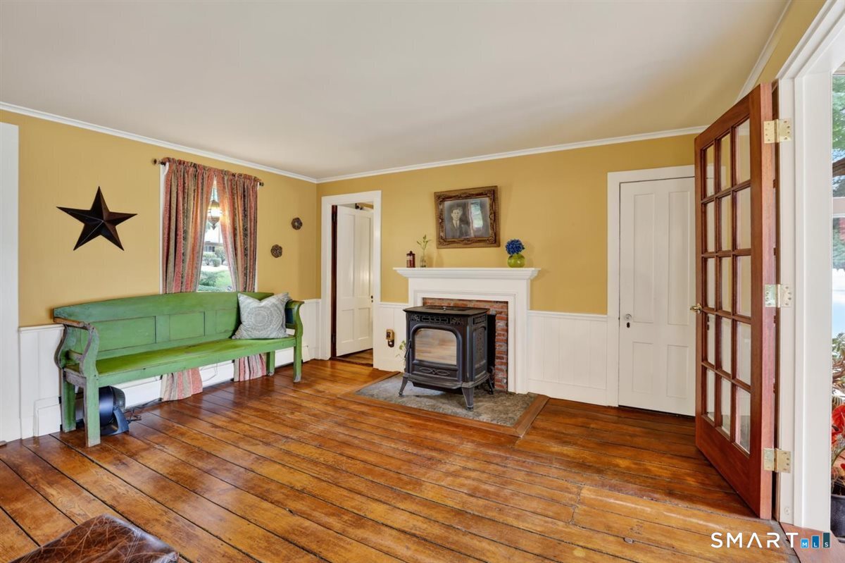 635 Northfield Road photo 12
