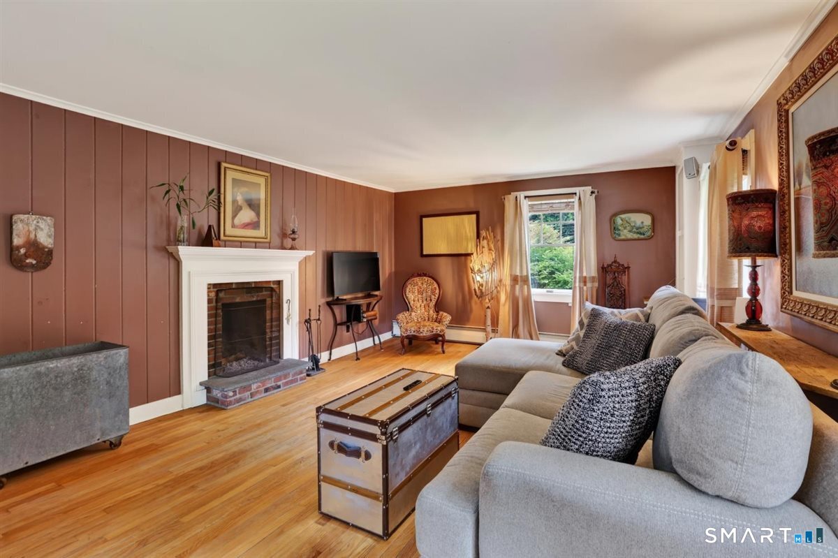 635 Northfield Road photo 17
