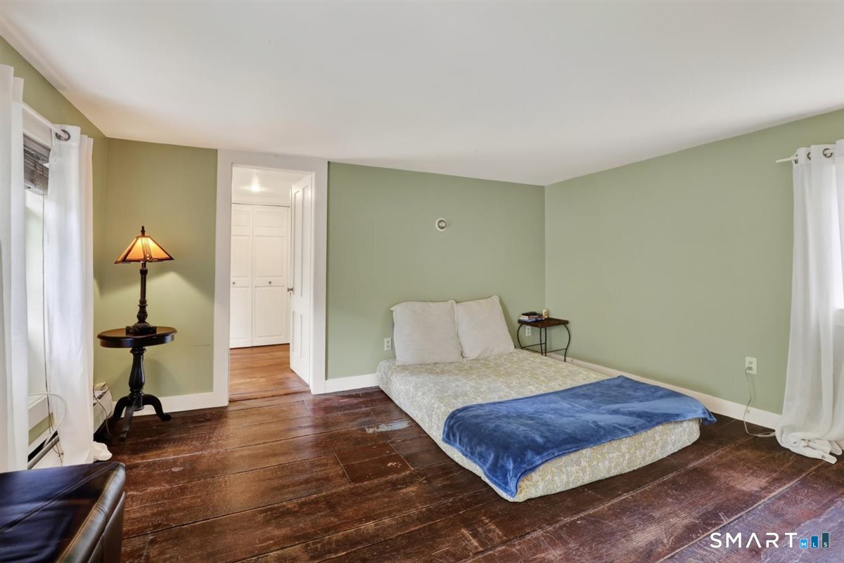 635 Northfield Road photo 19