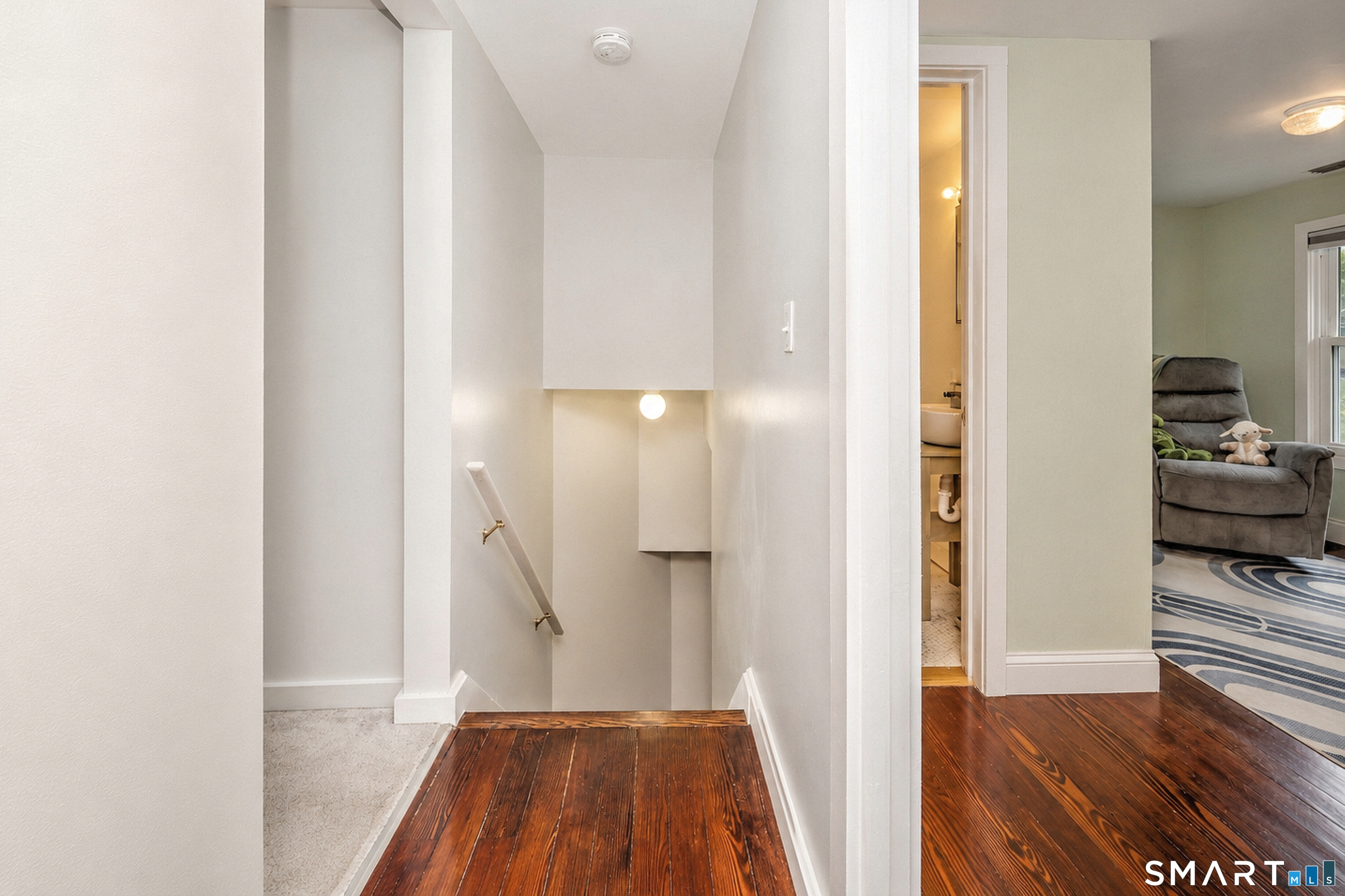 475 West Woods Road photo 26
