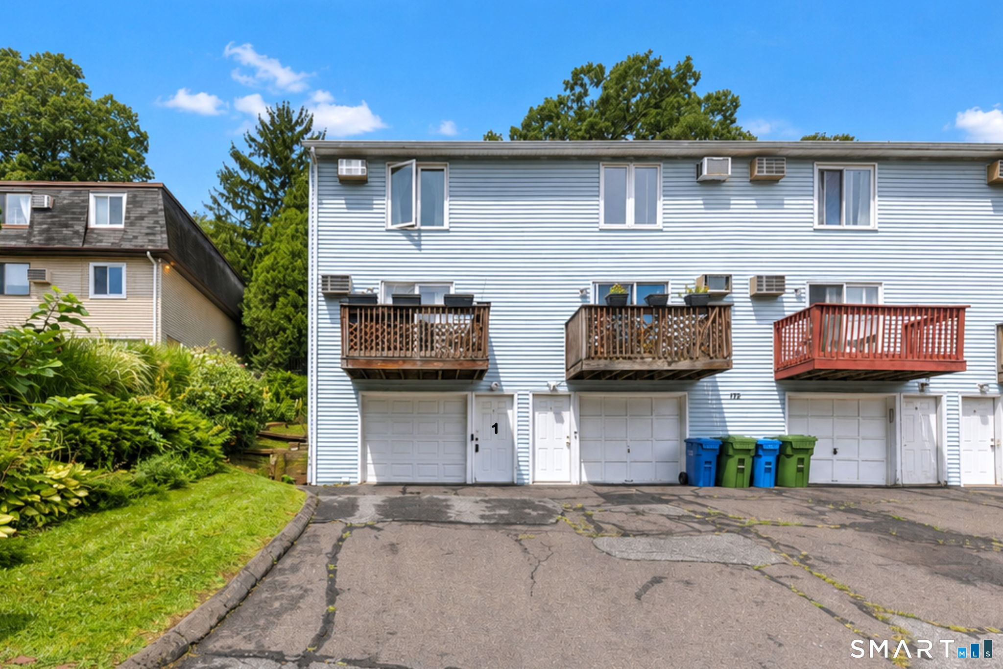 172 Woodland Street 1