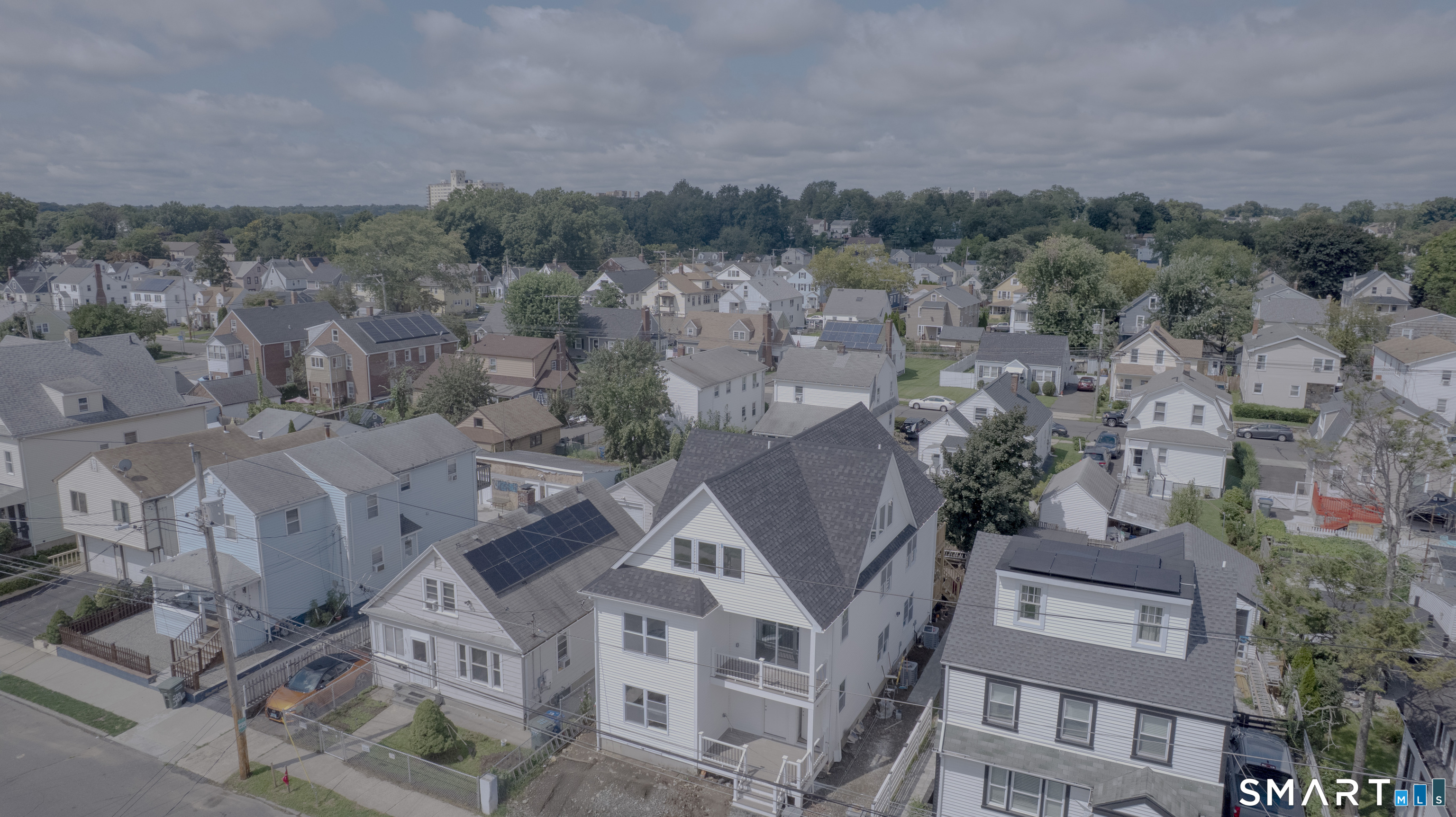 Multi family home for sale at 186 Jackson Ave, Bridgeport, CT 06606 | MLS# 24203861