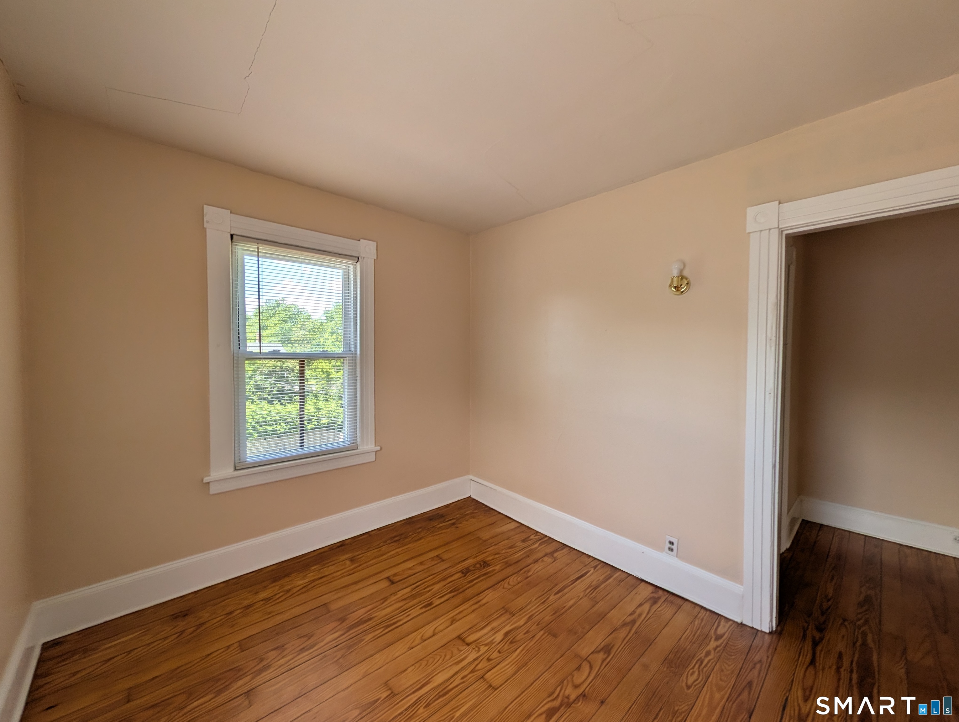 24 Thompson Court photo 10