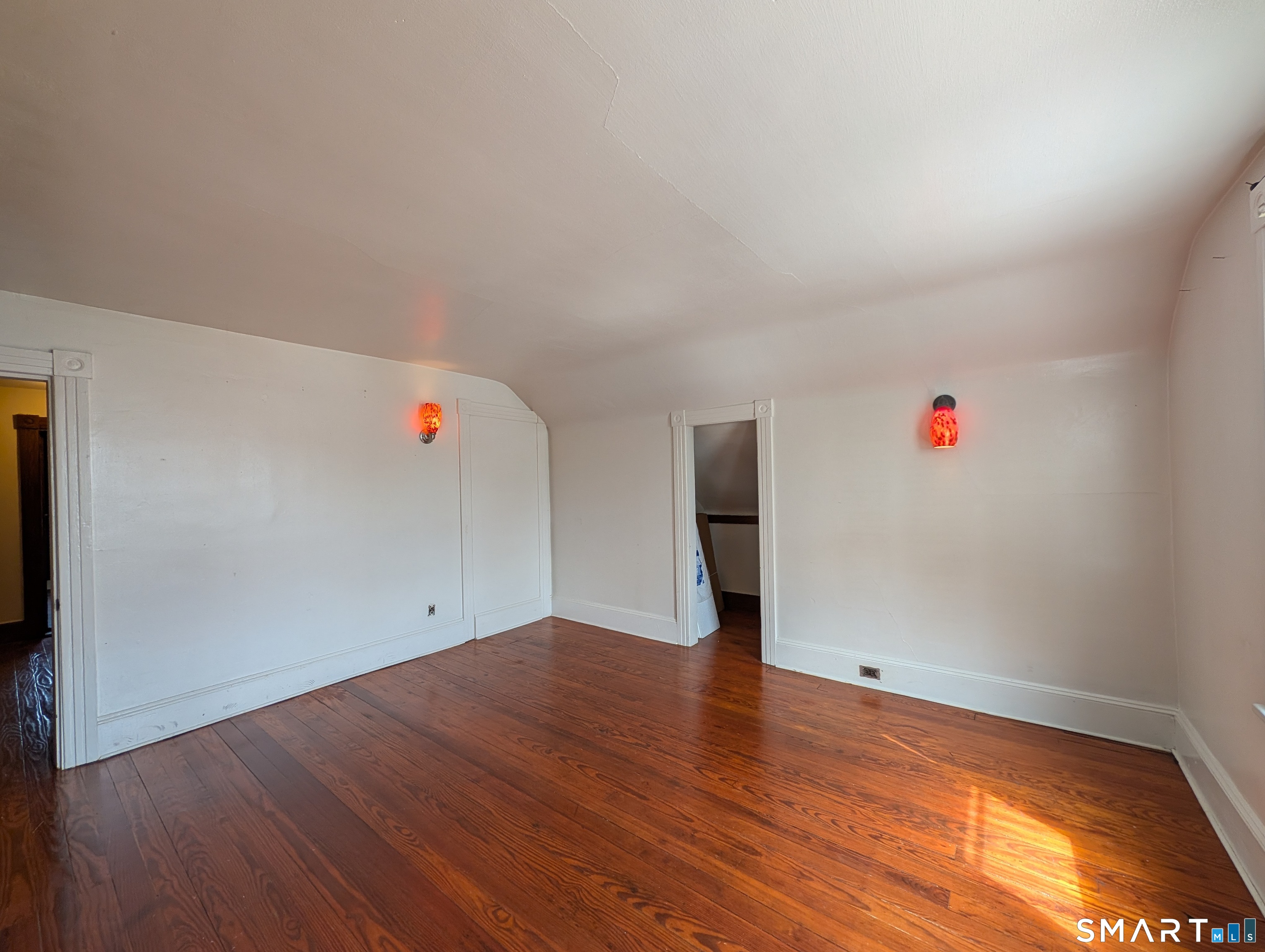24 Thompson Court photo 14
