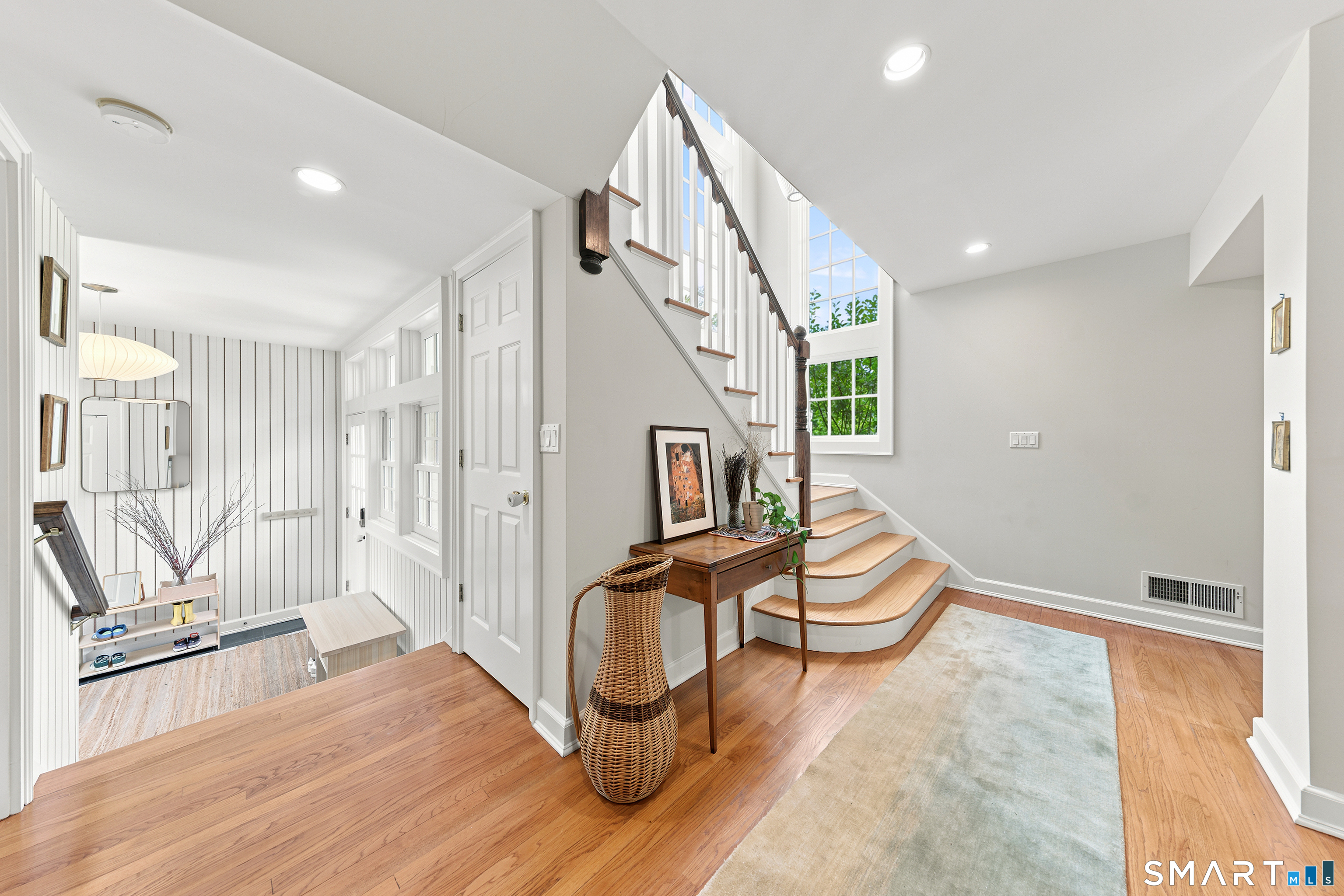 11 Belaire Drive photo 7