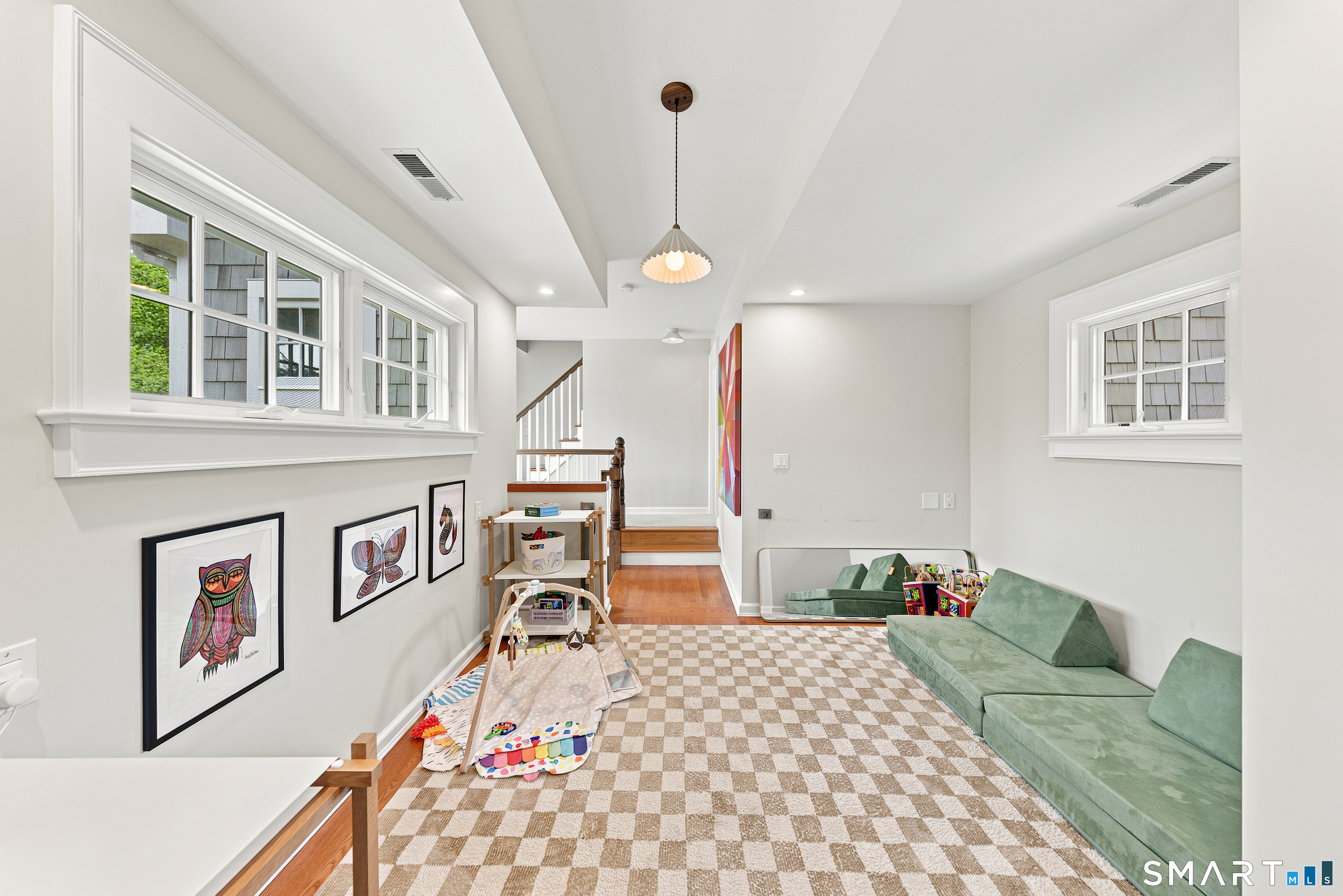 11 Belaire Drive photo 16