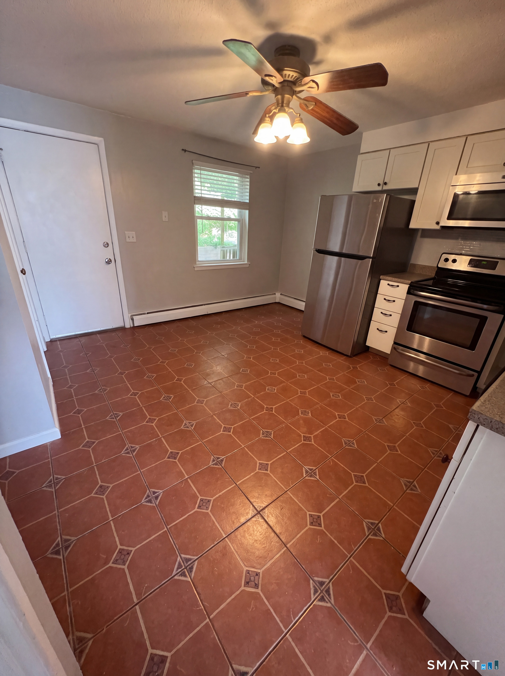 Photo 2 of Townhouse for sale at 61 Terrace Gdns #61, Wallingford, CT 06492 | MLS# 24168894 | Listing updated on 2026-09-08