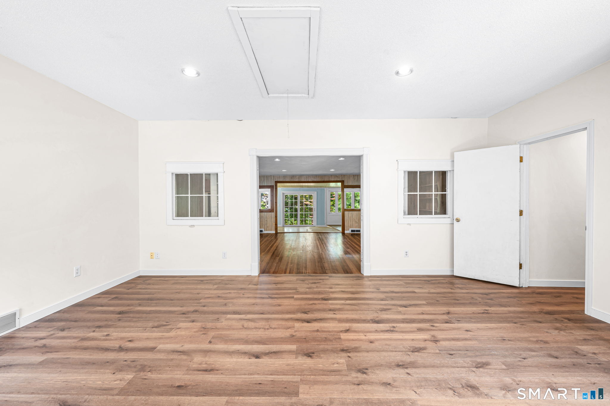8 Crescent Beach Drive photo 12