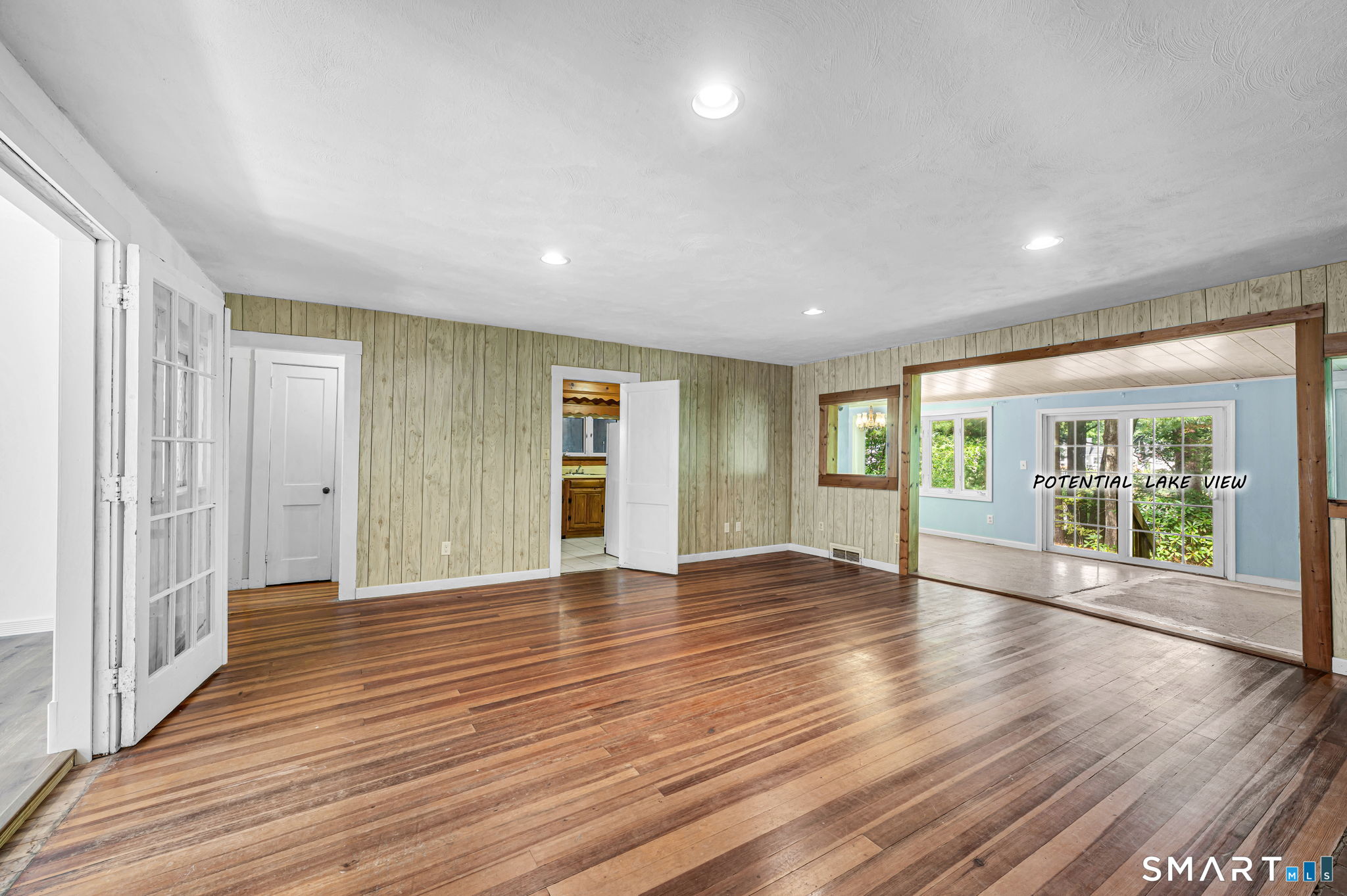 8 Crescent Beach Drive photo 16