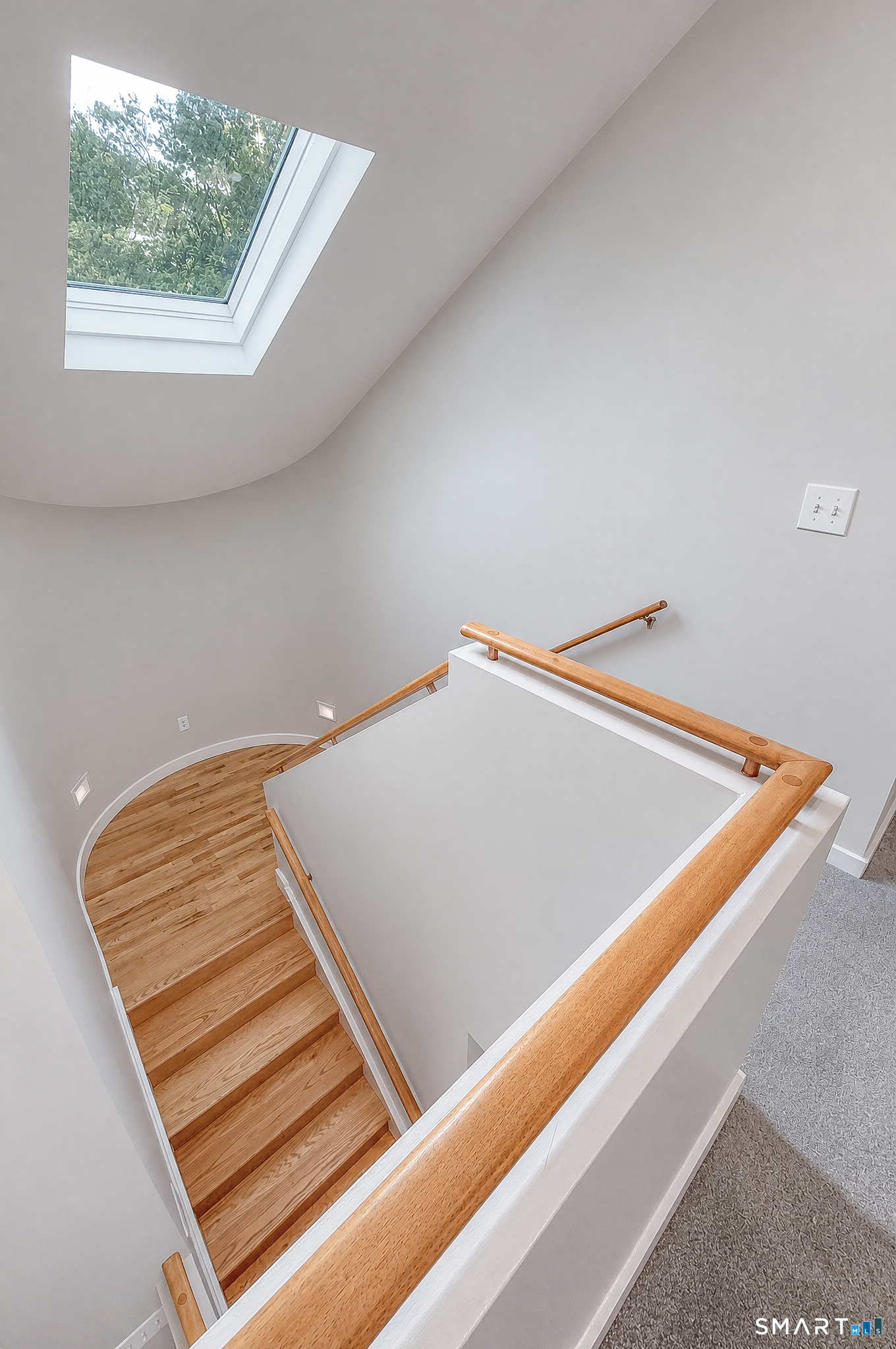 2 Anderson Road West photo 21