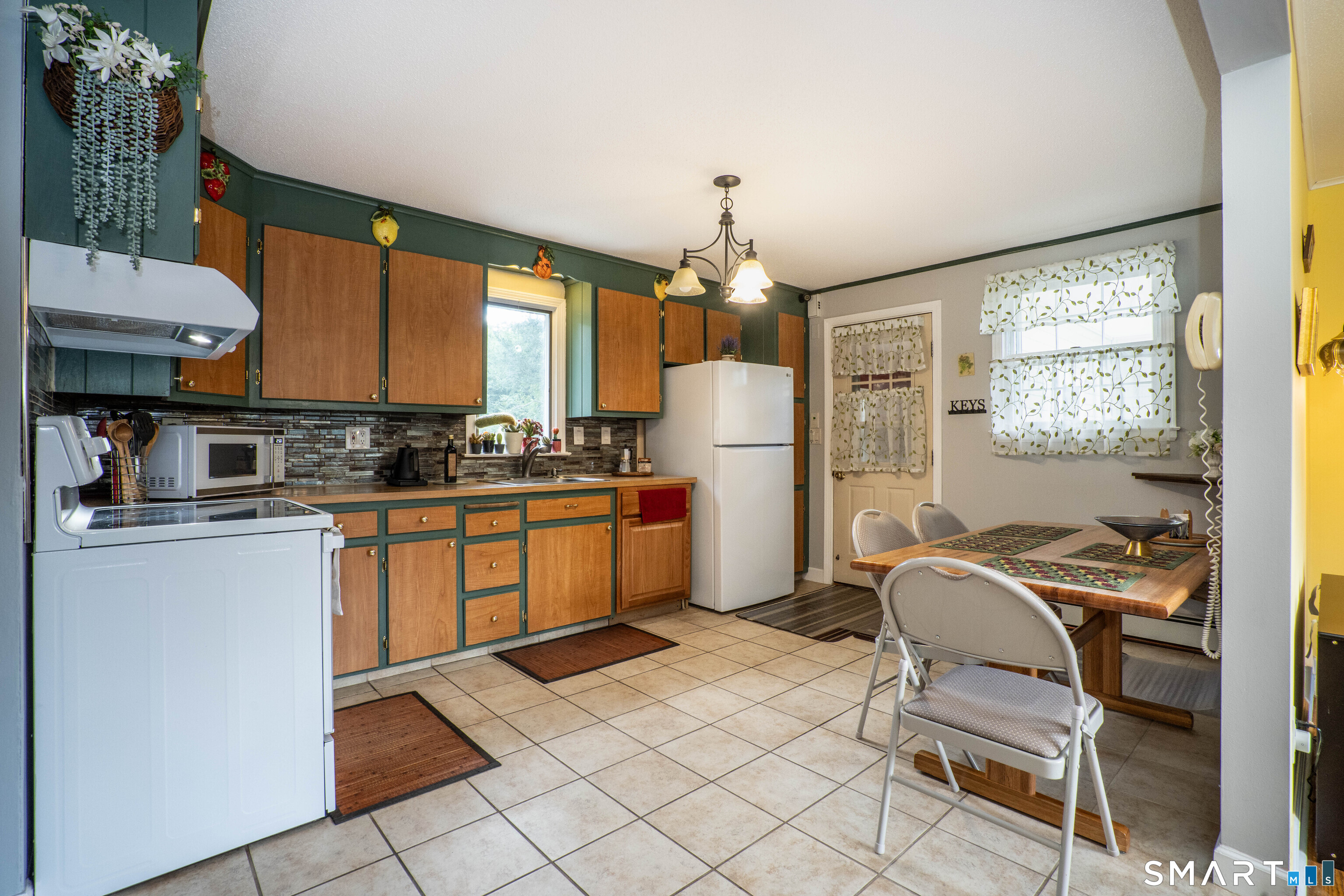 103 Webster Street photo 10