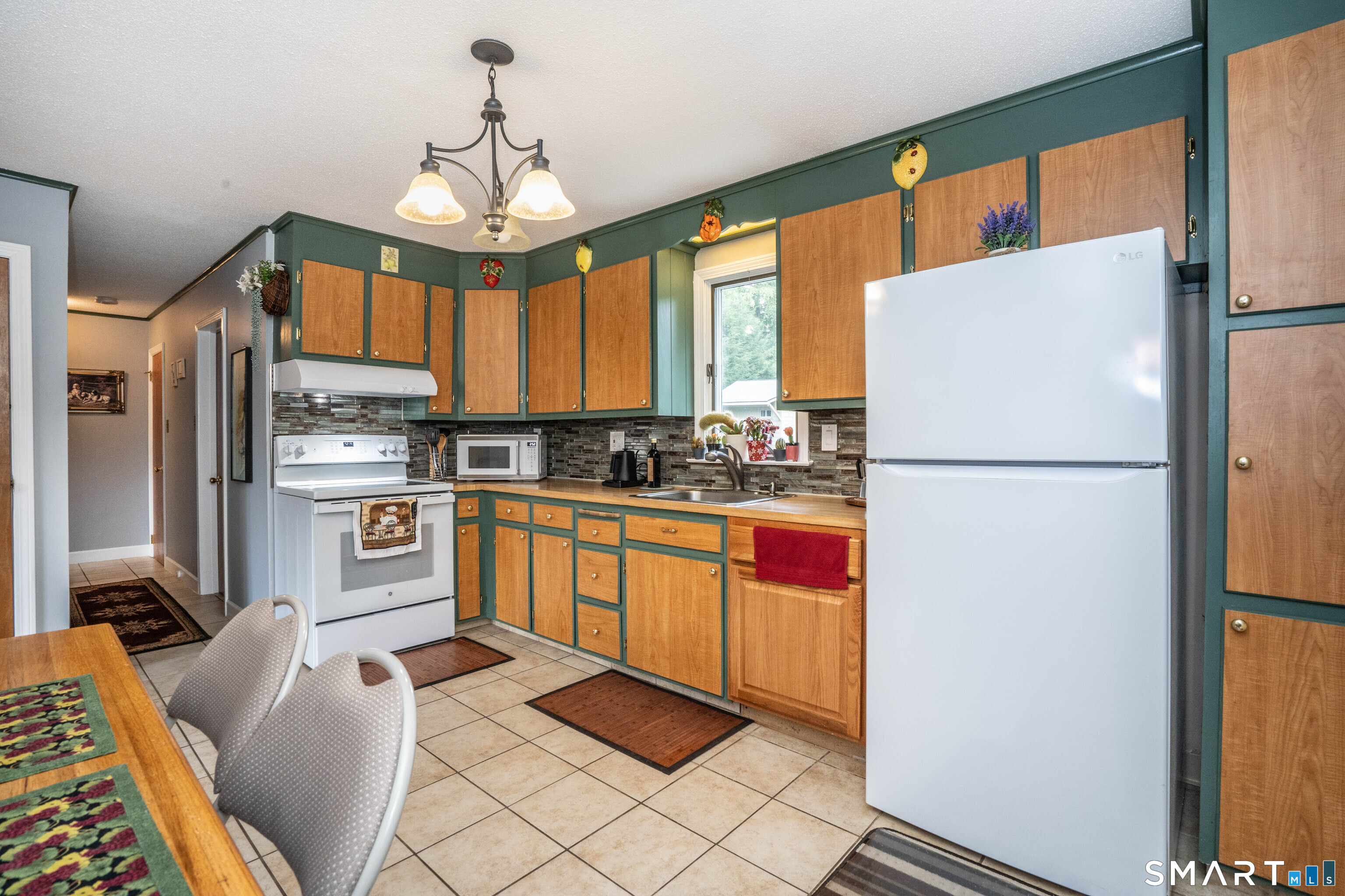 103 Webster Street photo 13