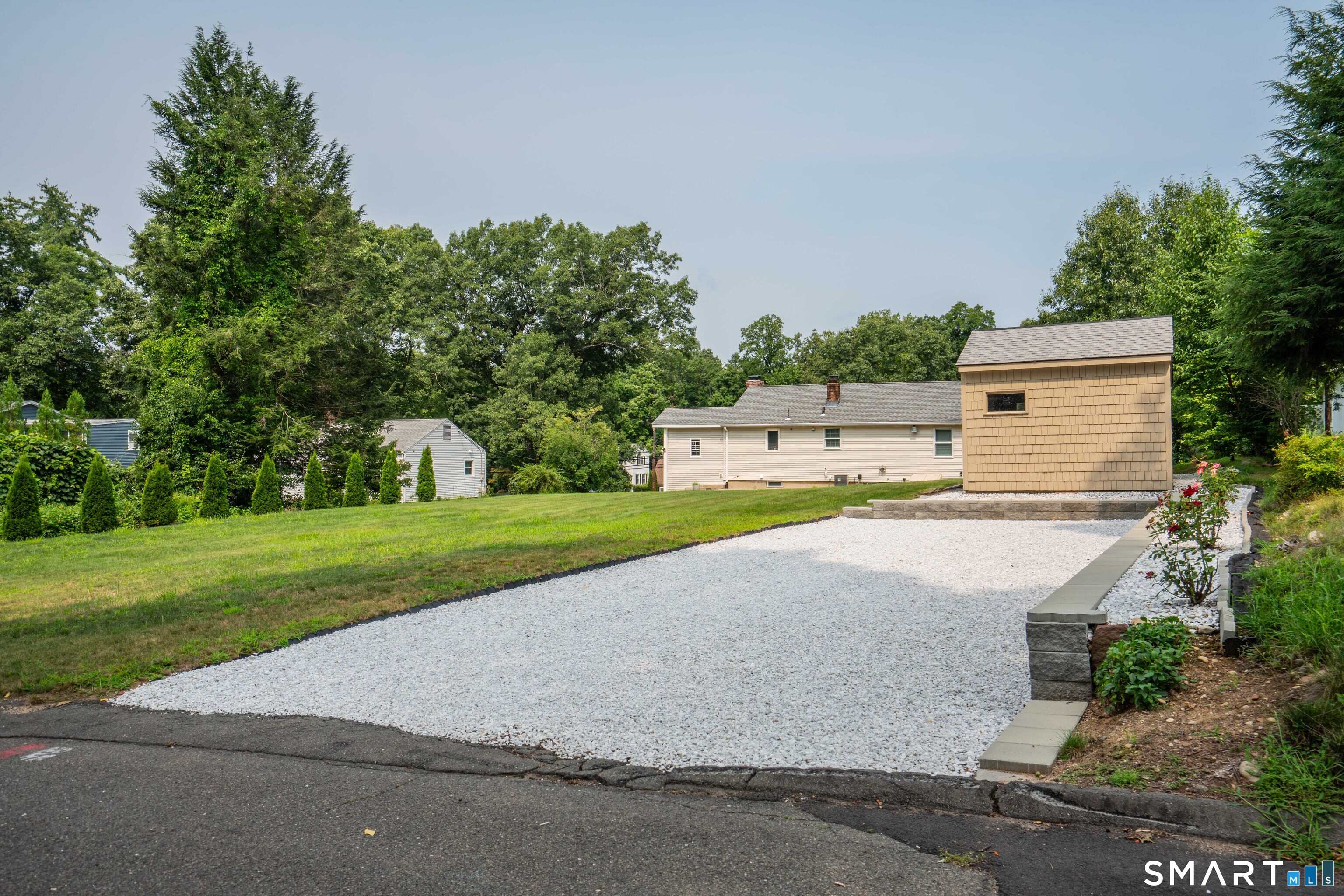 103 Webster Street photo 36