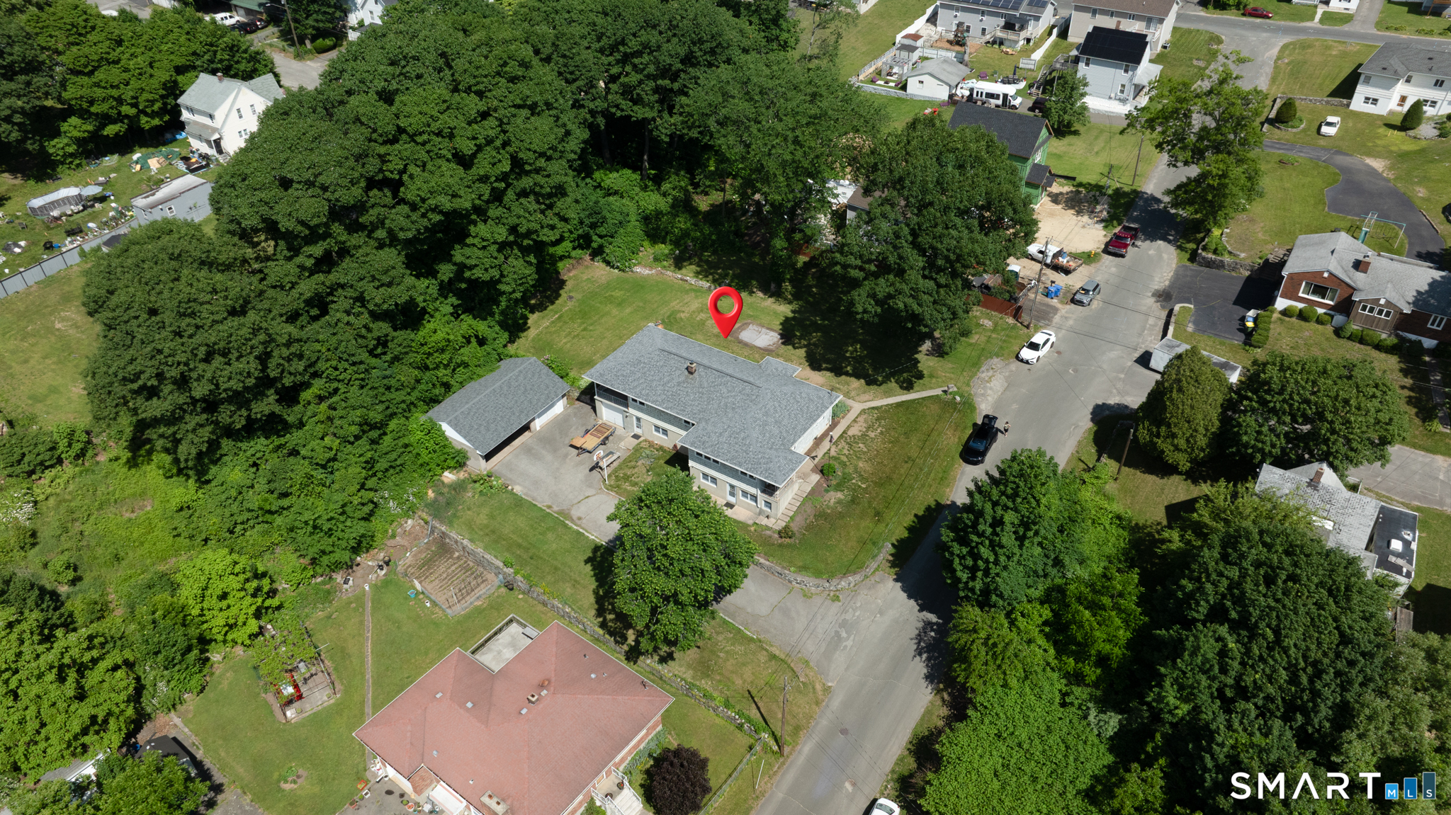 115 Hauser Street photo 19