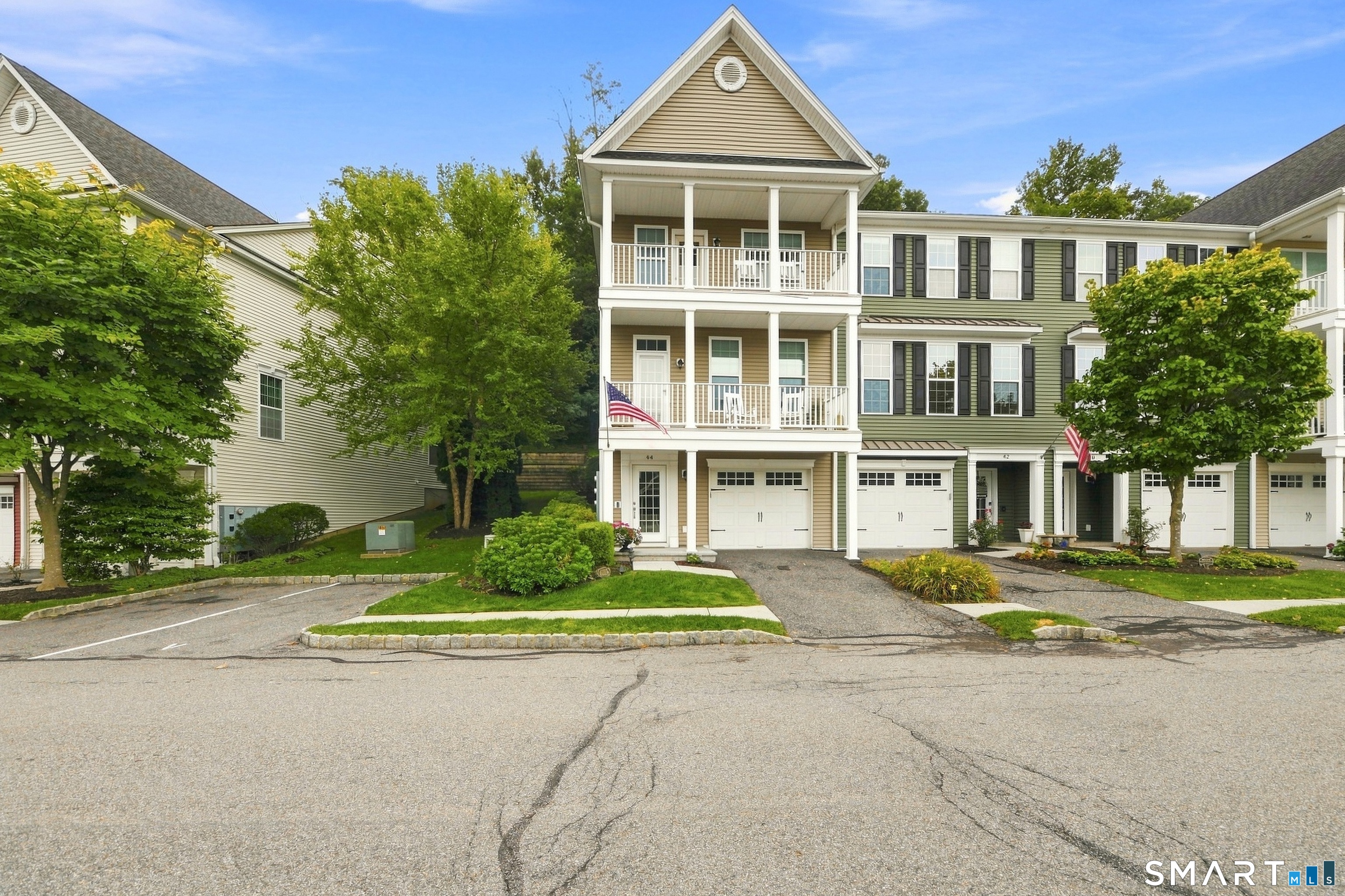 Photo 2 of Townhouse for sale at 44 Warrington Round St, Danbury, CT 06810 | MLS# 24203305 | Listing updated on 2026-09-13