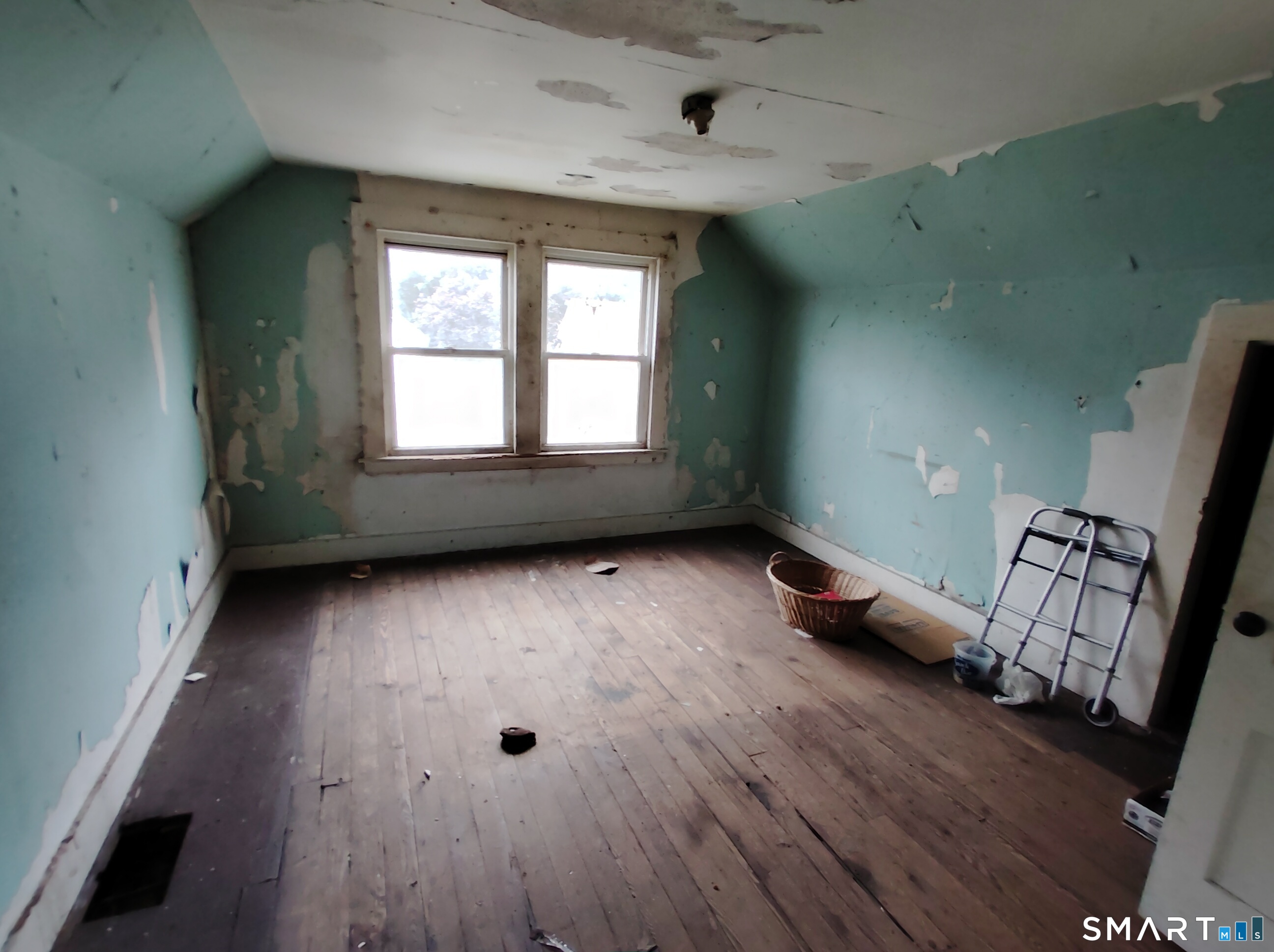 139 Hicks Street photo 18
