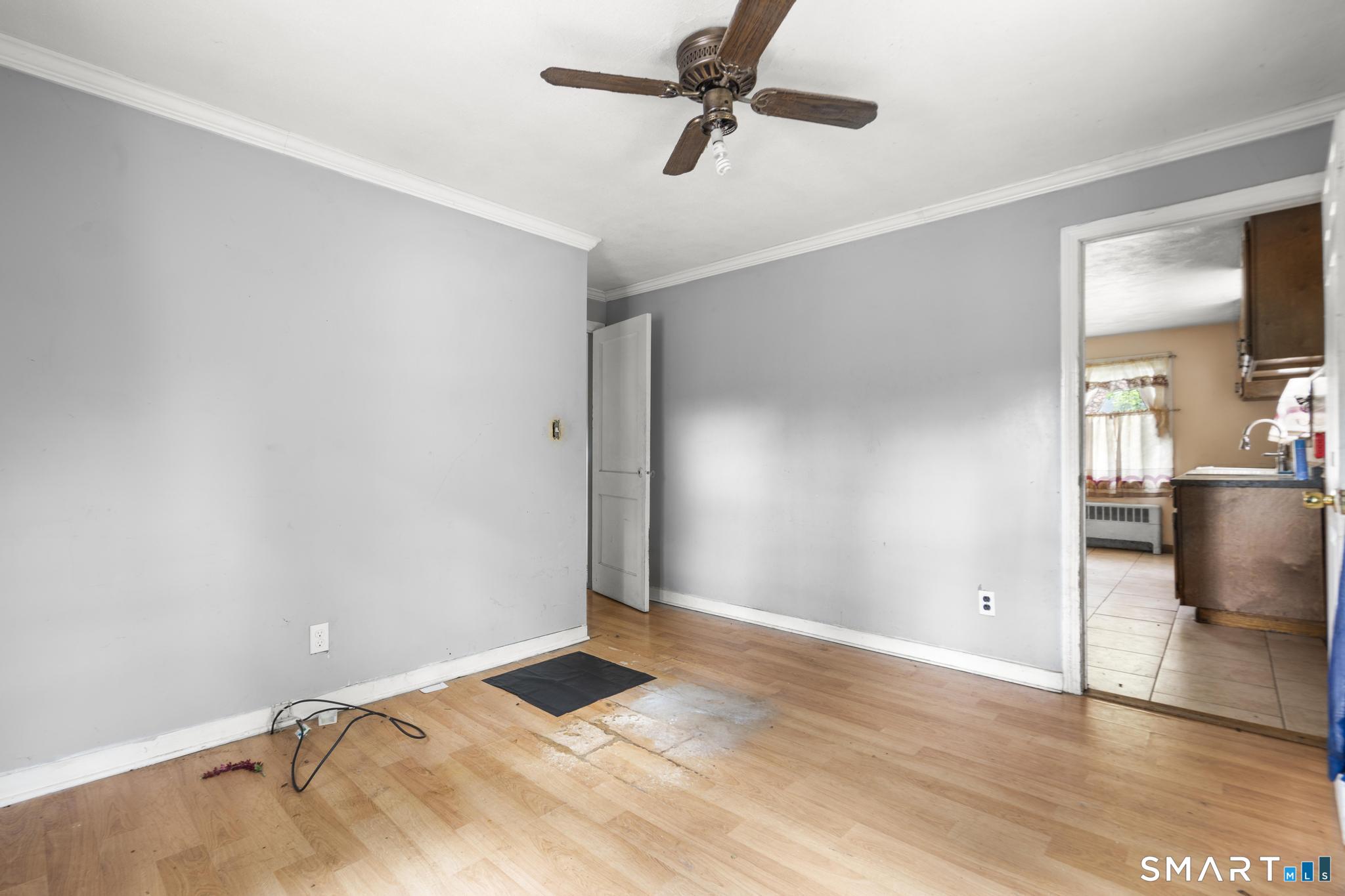 98 Columbus Street photo 16