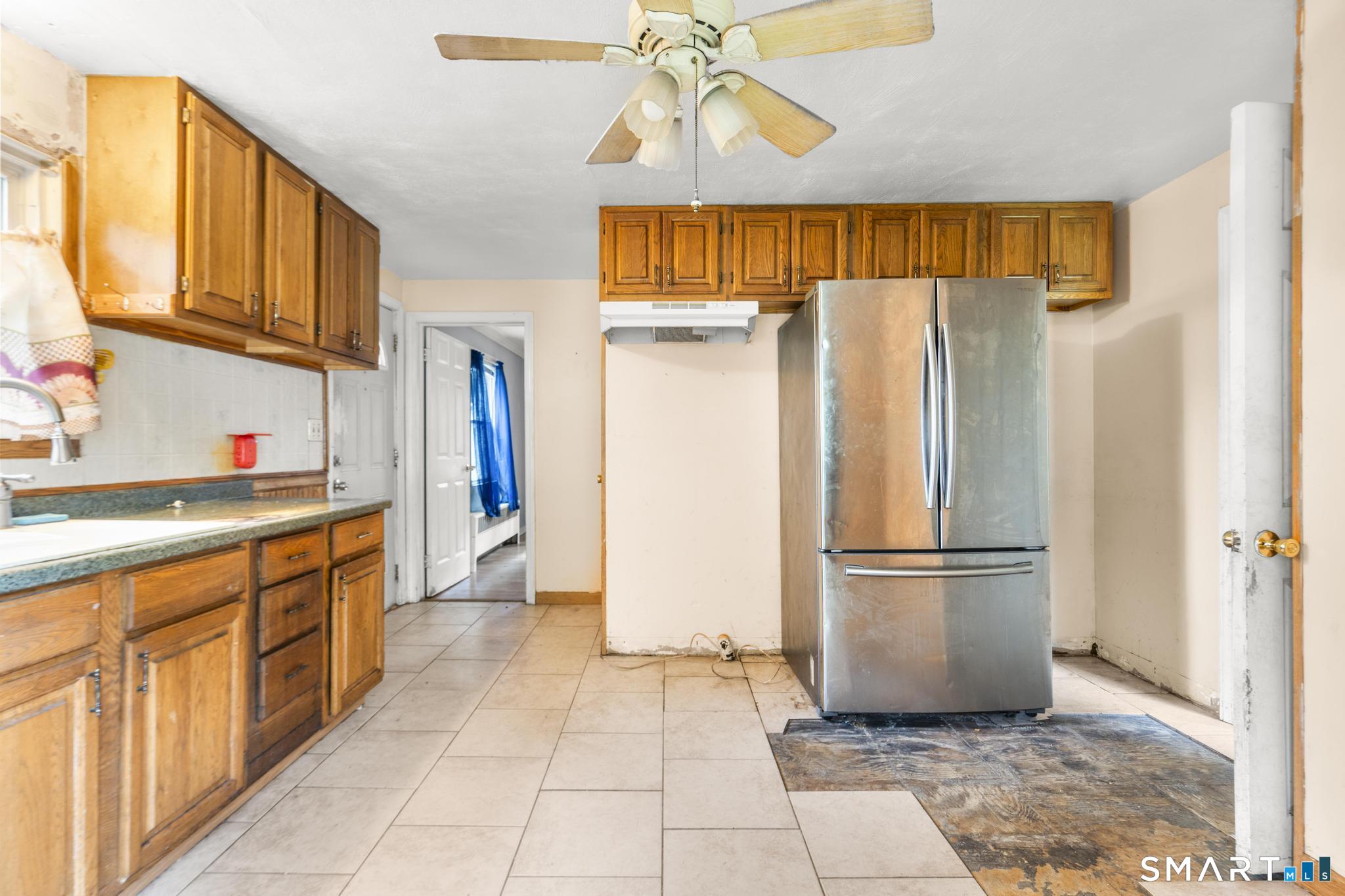 98 Columbus Street photo 18