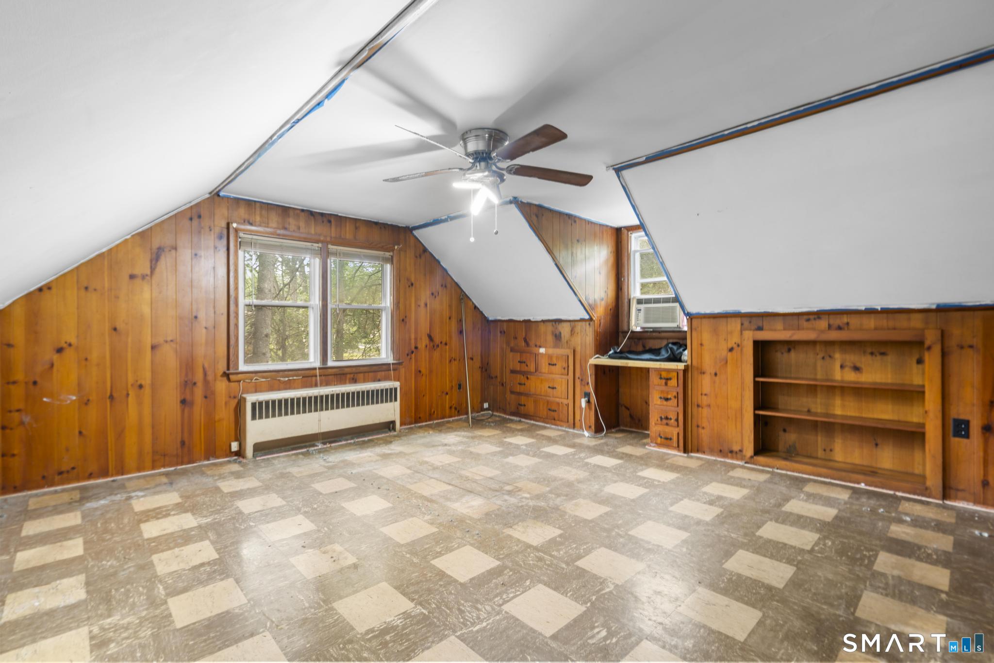 98 Columbus Street photo 28