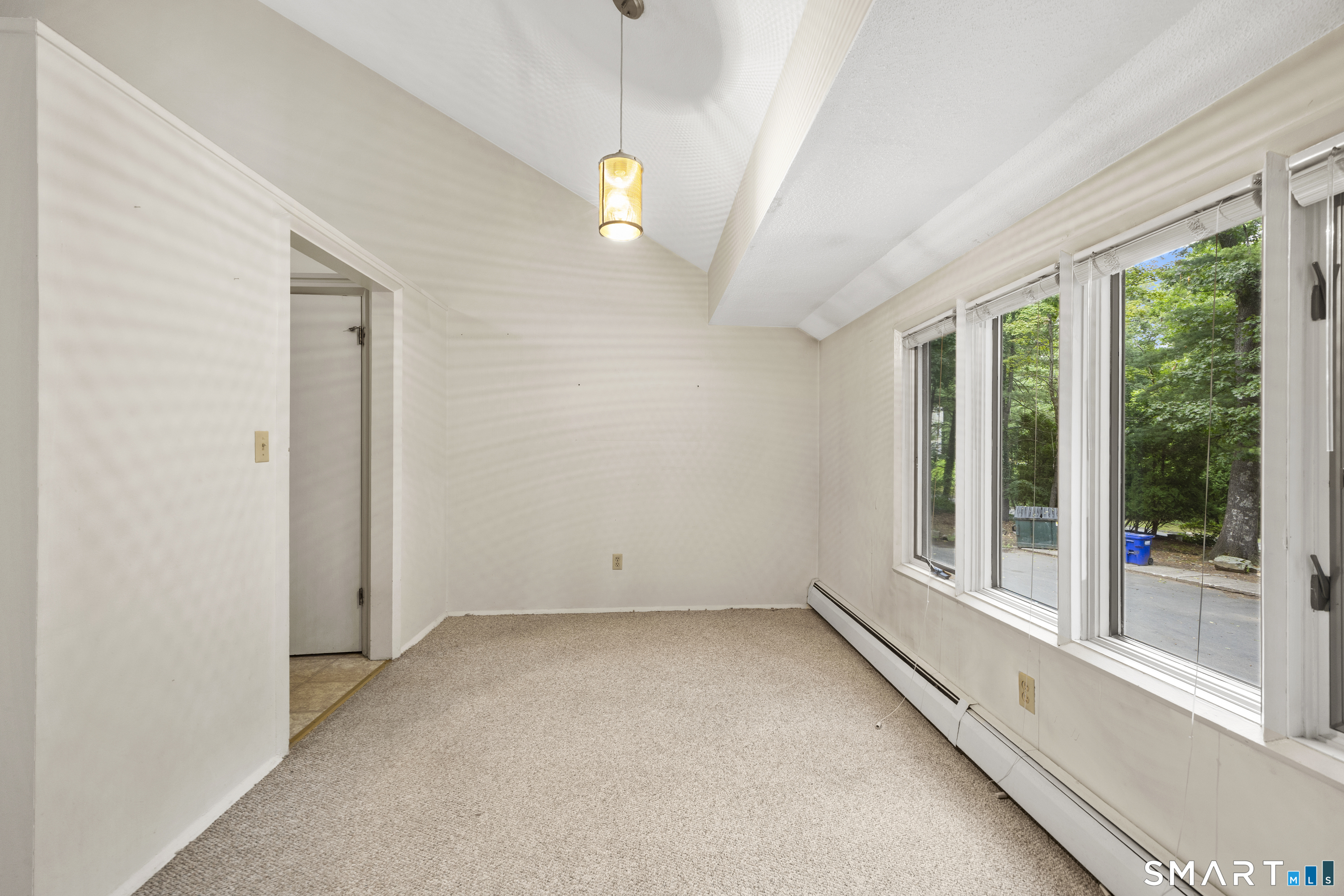 2 Earls Court Unit #F photo 10