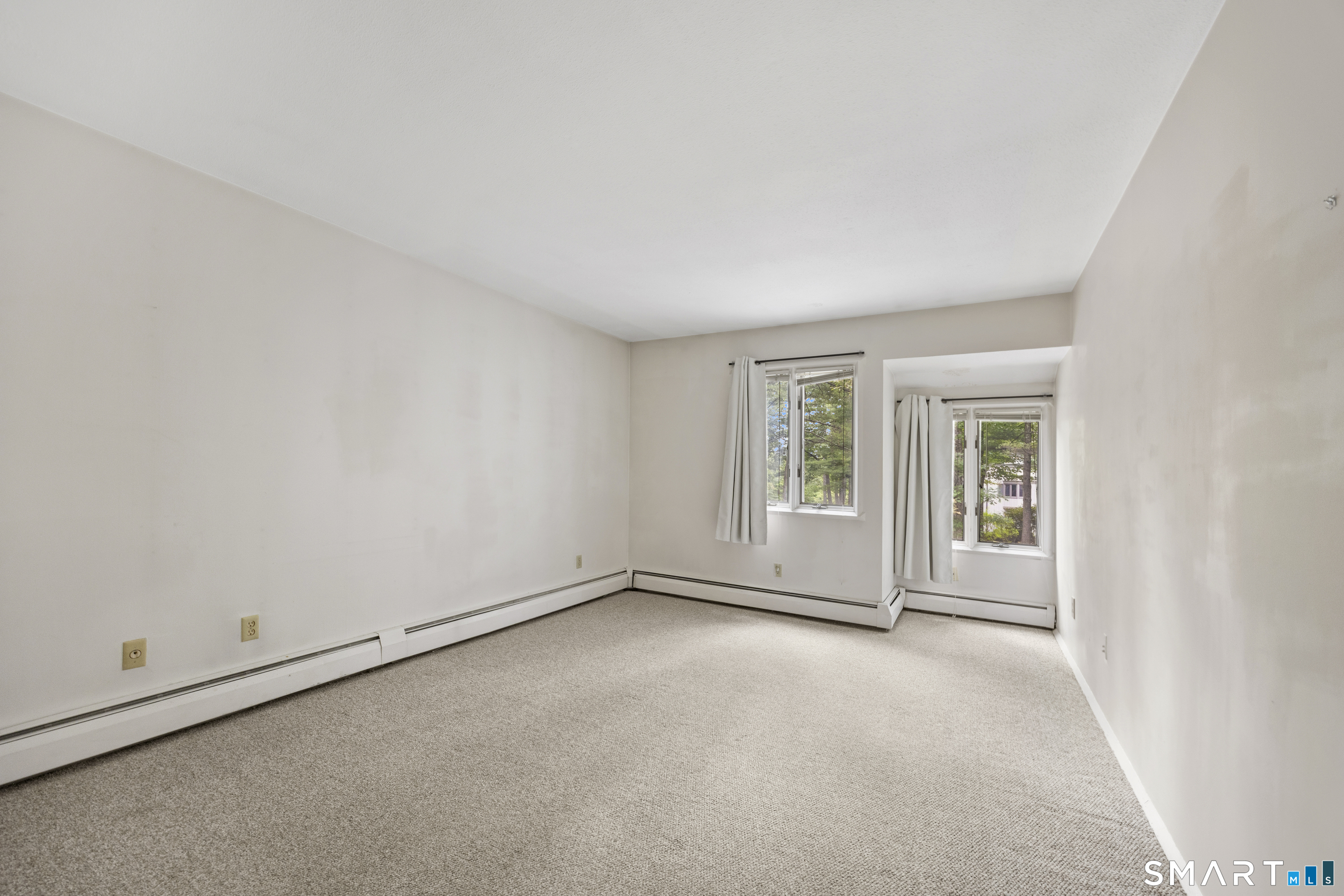 2 Earls Court Unit #F photo 11