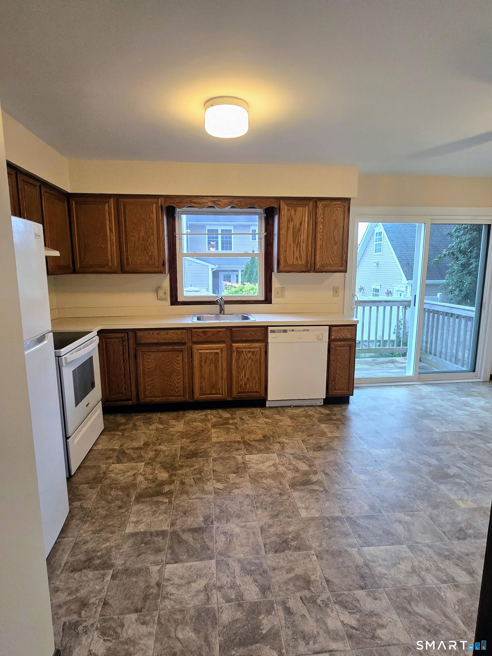 11 Lee Avenue Unit #2 photo 3
