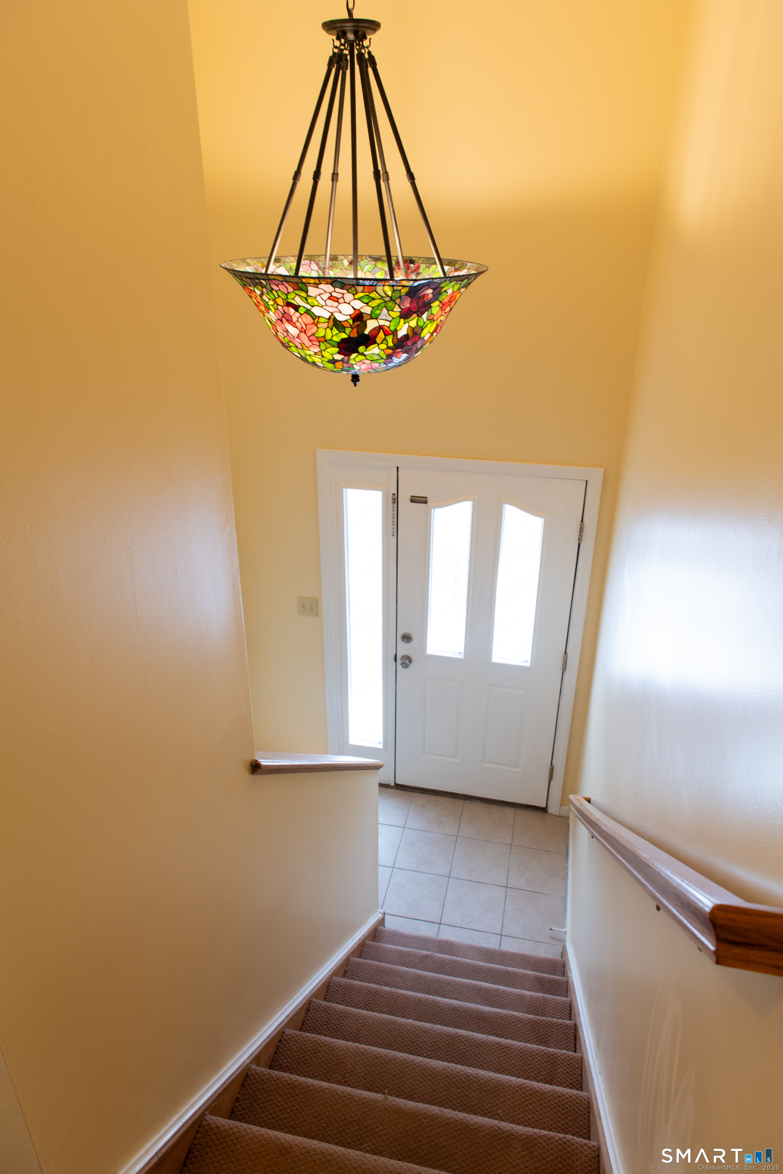 34 Center Avenue photo 5