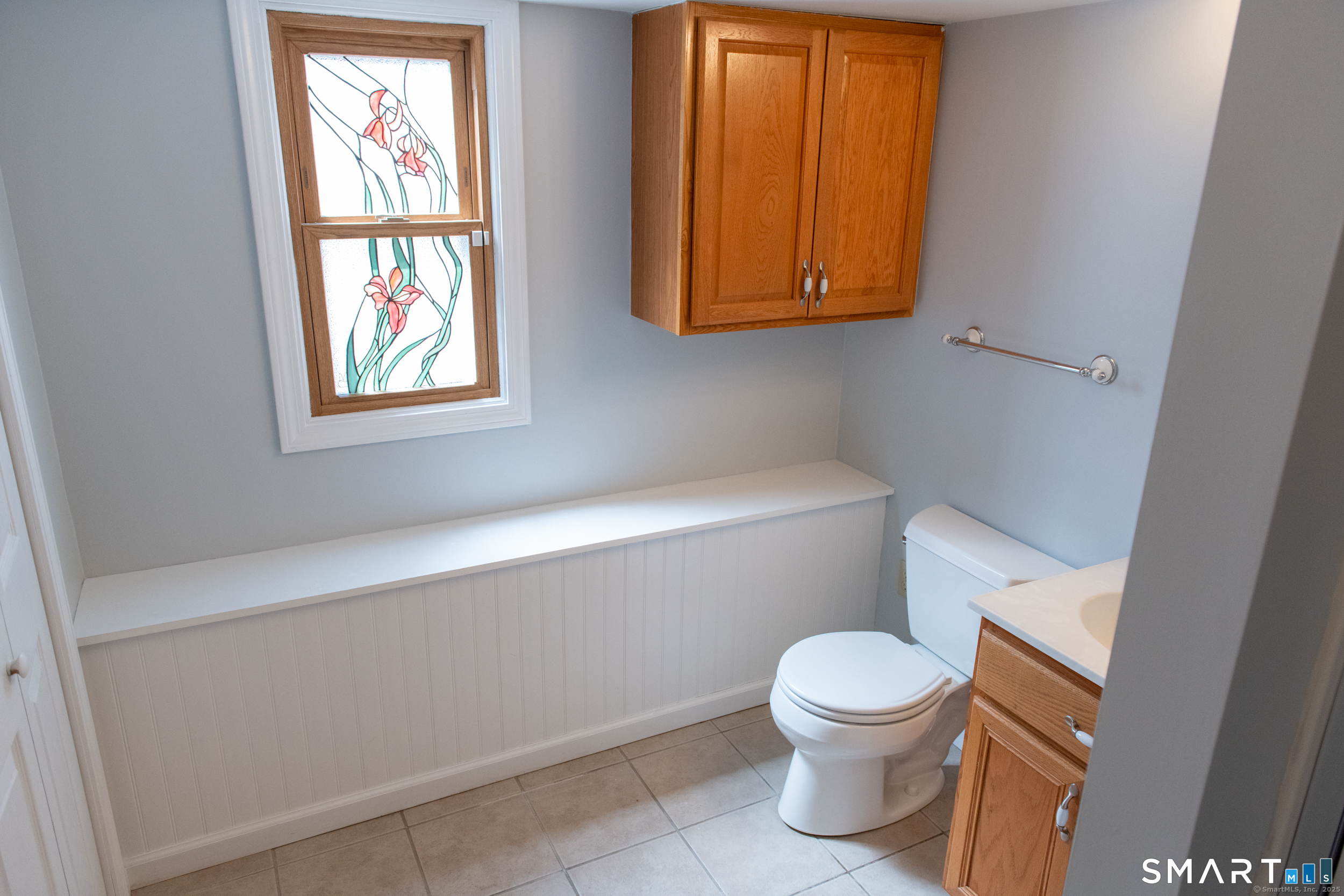 34 Center Avenue photo 16