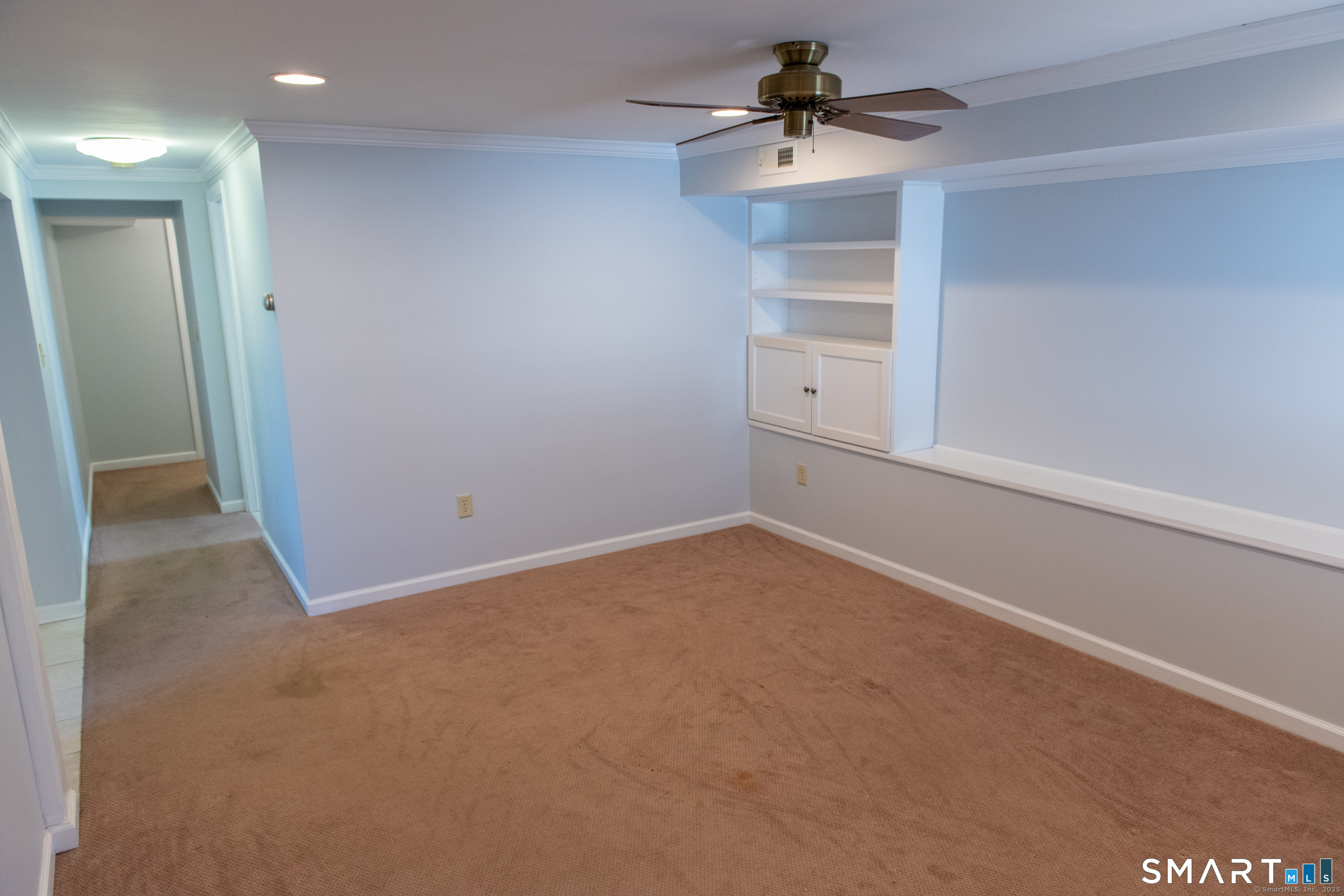 34 Center Avenue photo 18