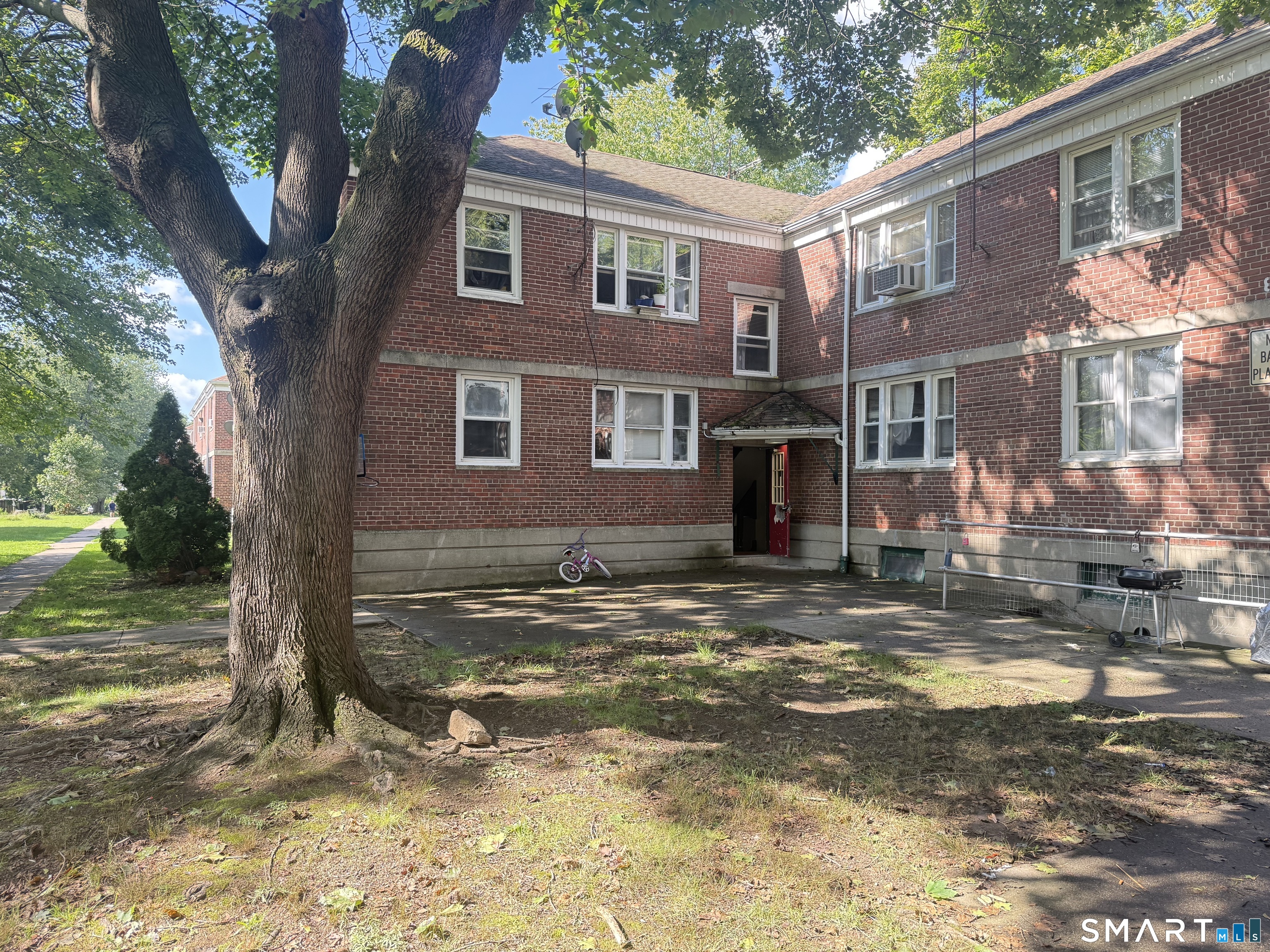 Photo 3 of House for sale at 340 Success Ave #Building 89, Apt 11, Bridgeport, CT 06610 | MLS# 24204528 | Listing updated on 2026-09-04