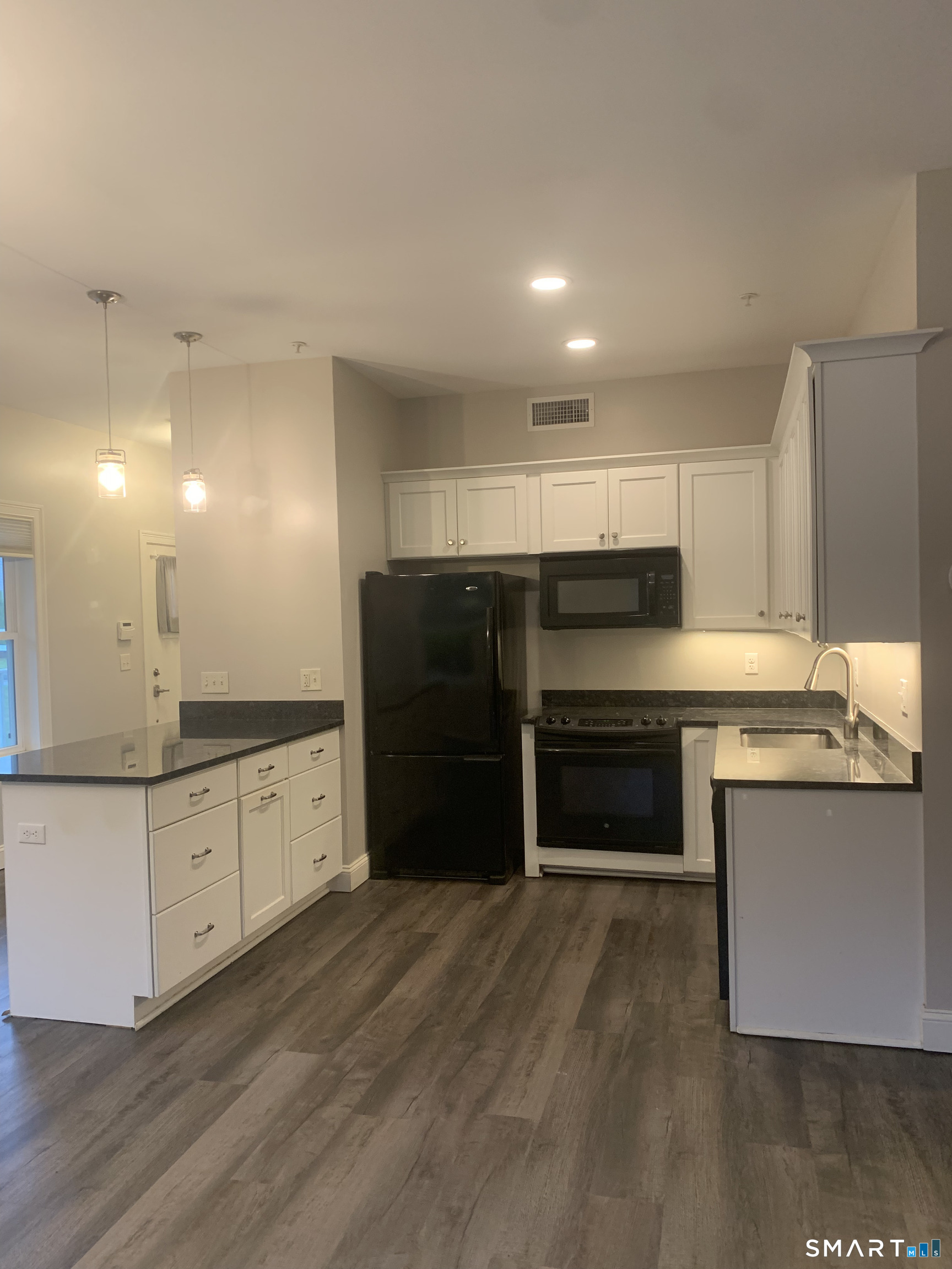 105 Edgewater Hill Unit #A photo 4