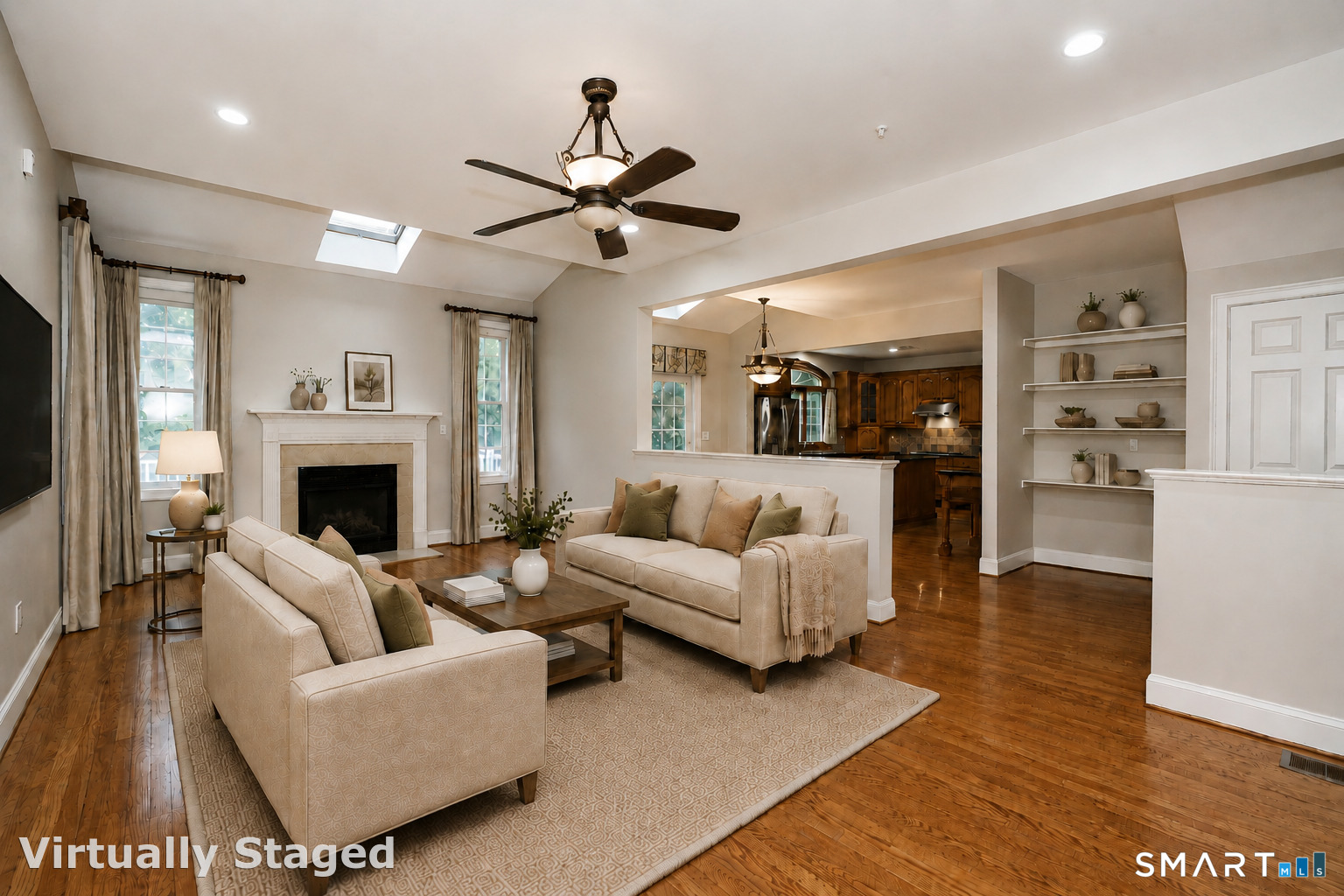 16 Hendrickson Lane photo 11