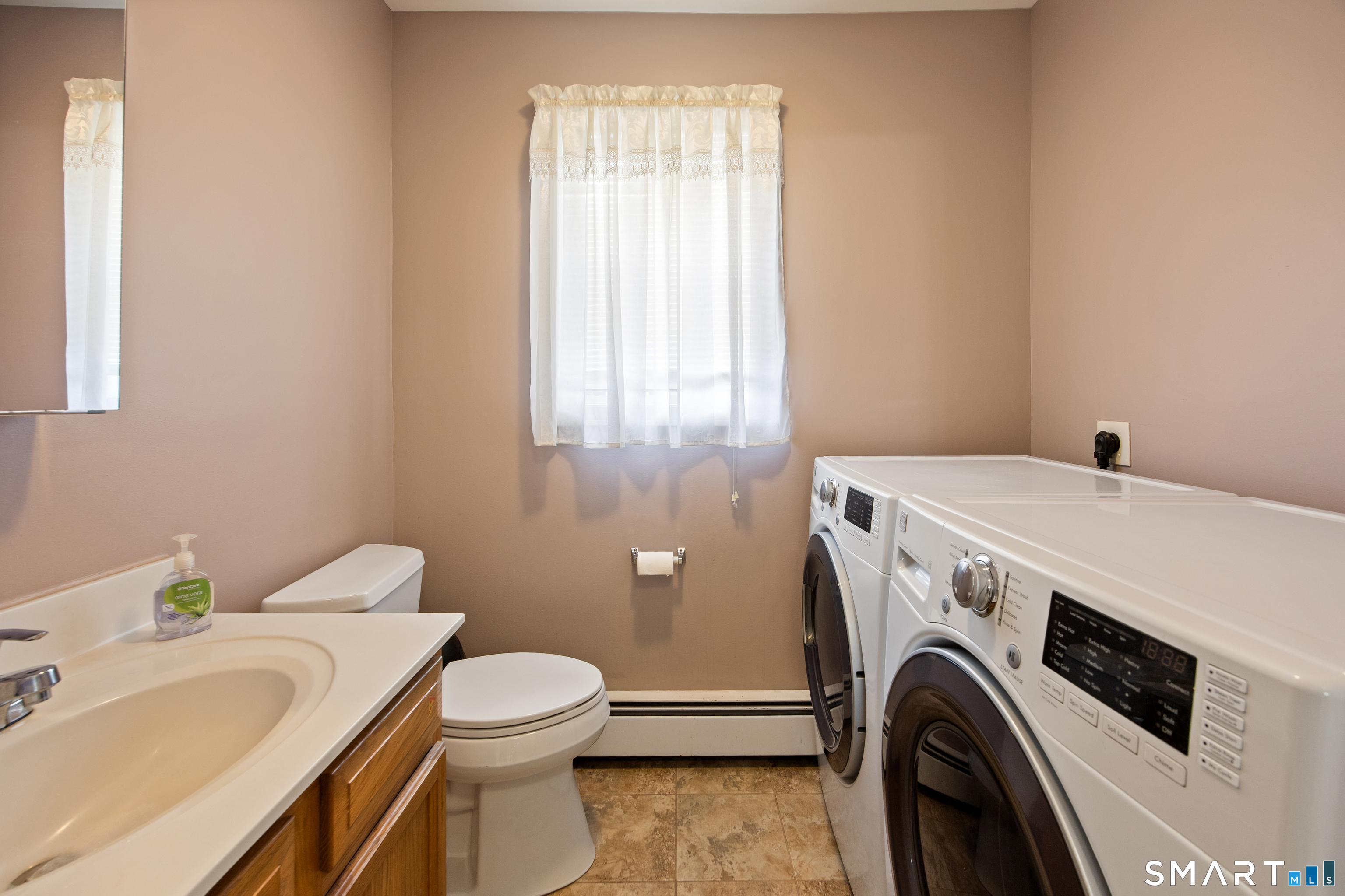 124 Russell Street photo 12