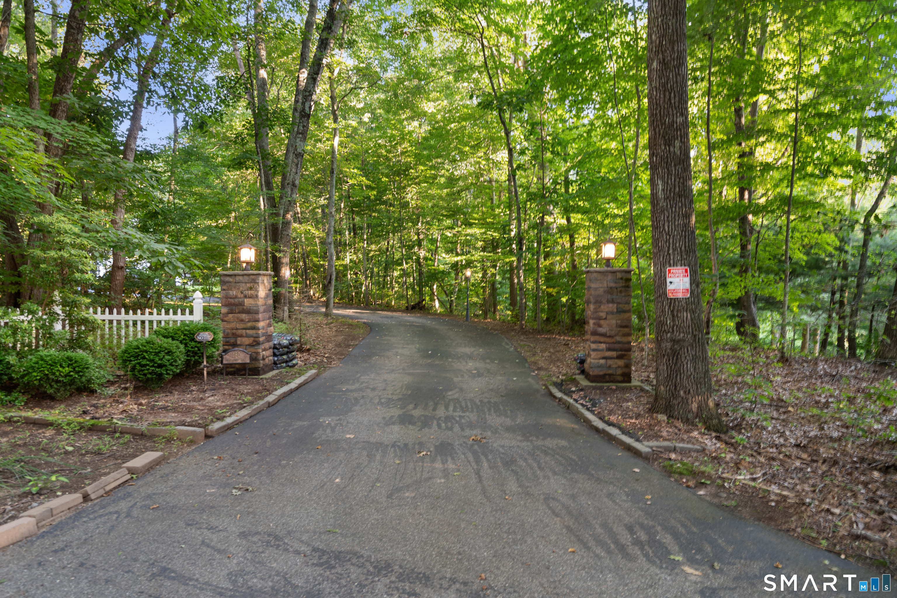 180 Clubhouse Road photo 34