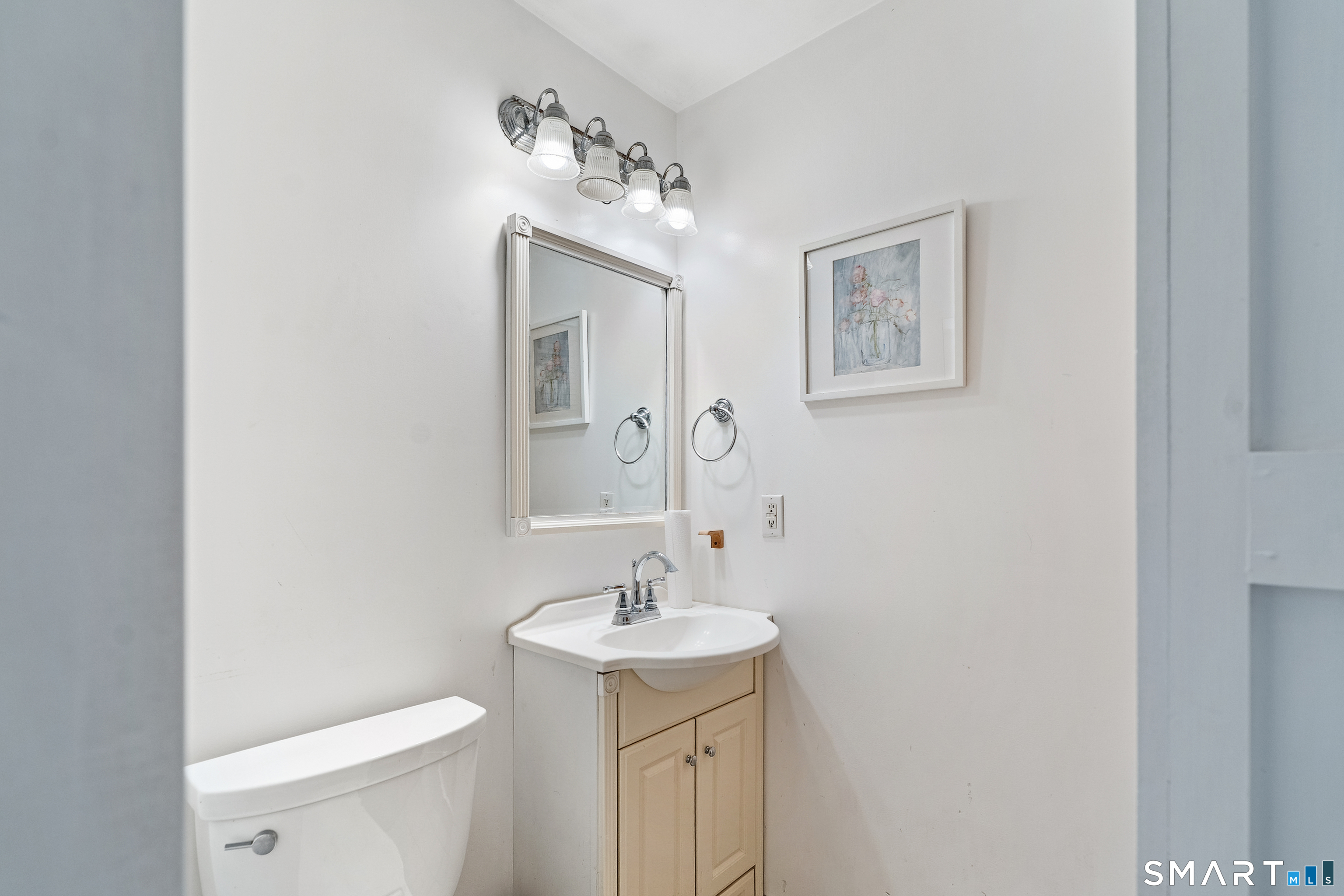 138 Steinmann Avenue photo 13