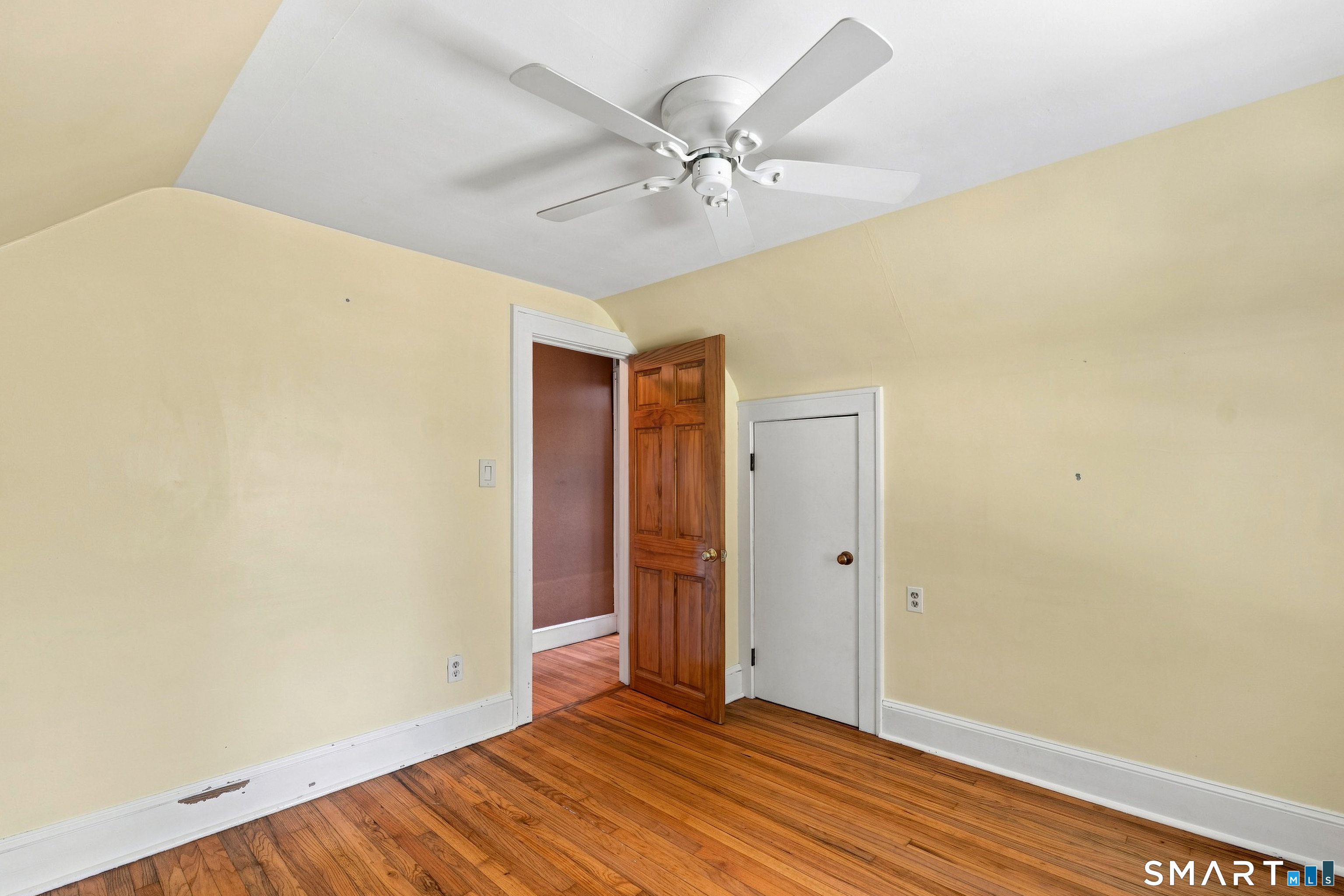 138 Steinmann Avenue photo 16