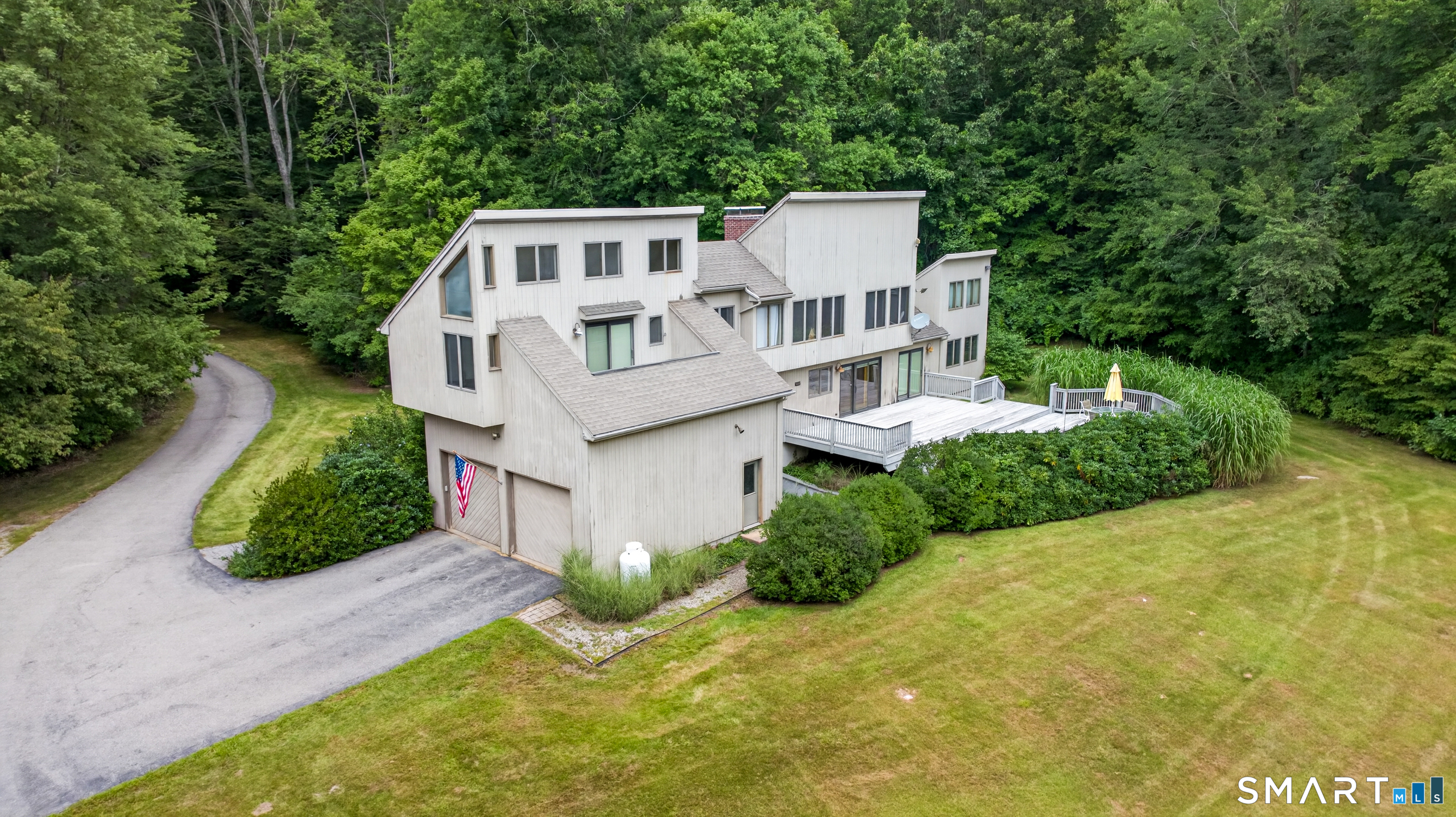 275 Randall Road photo 29
