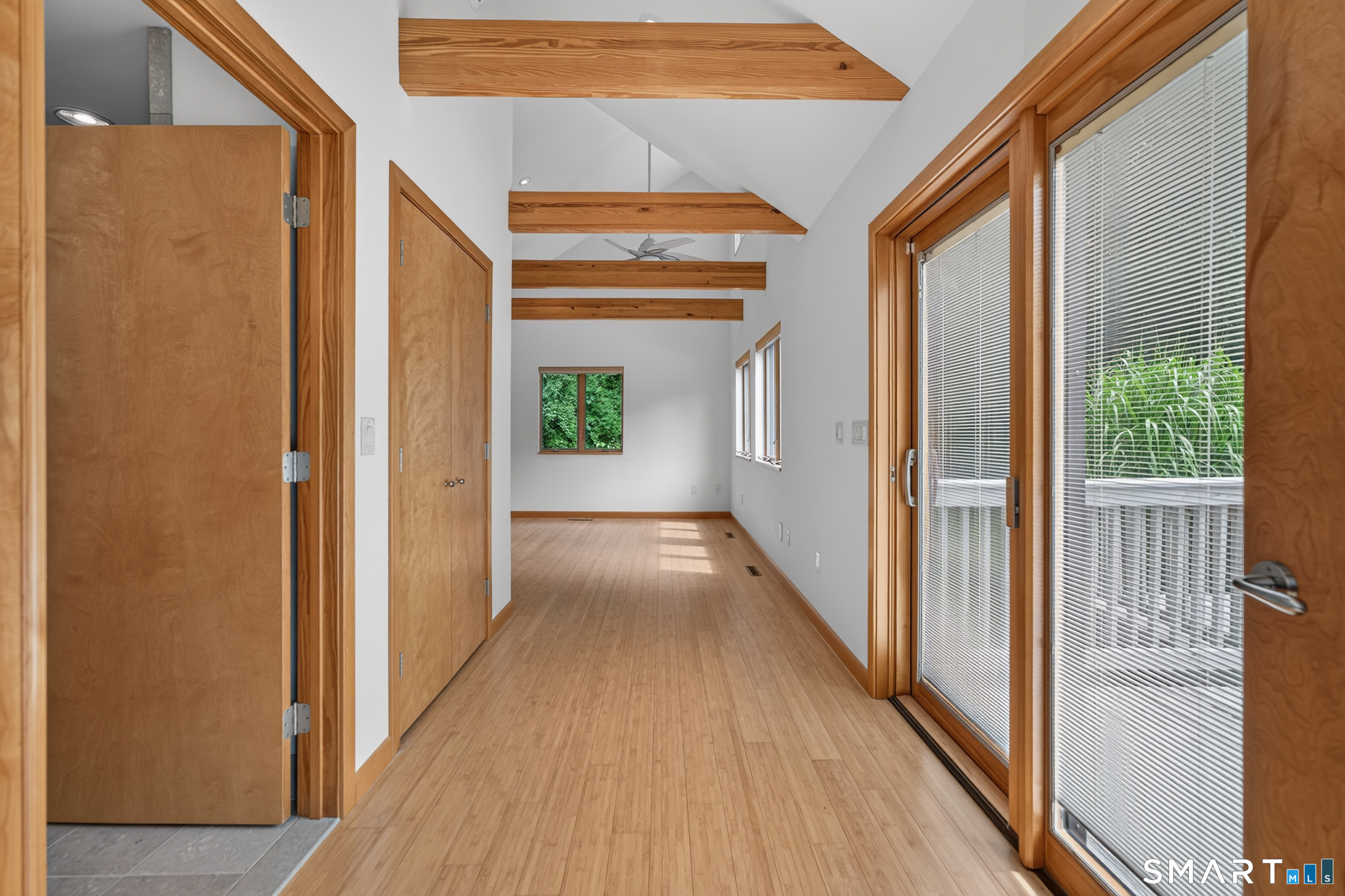 275 Randall Road photo 15