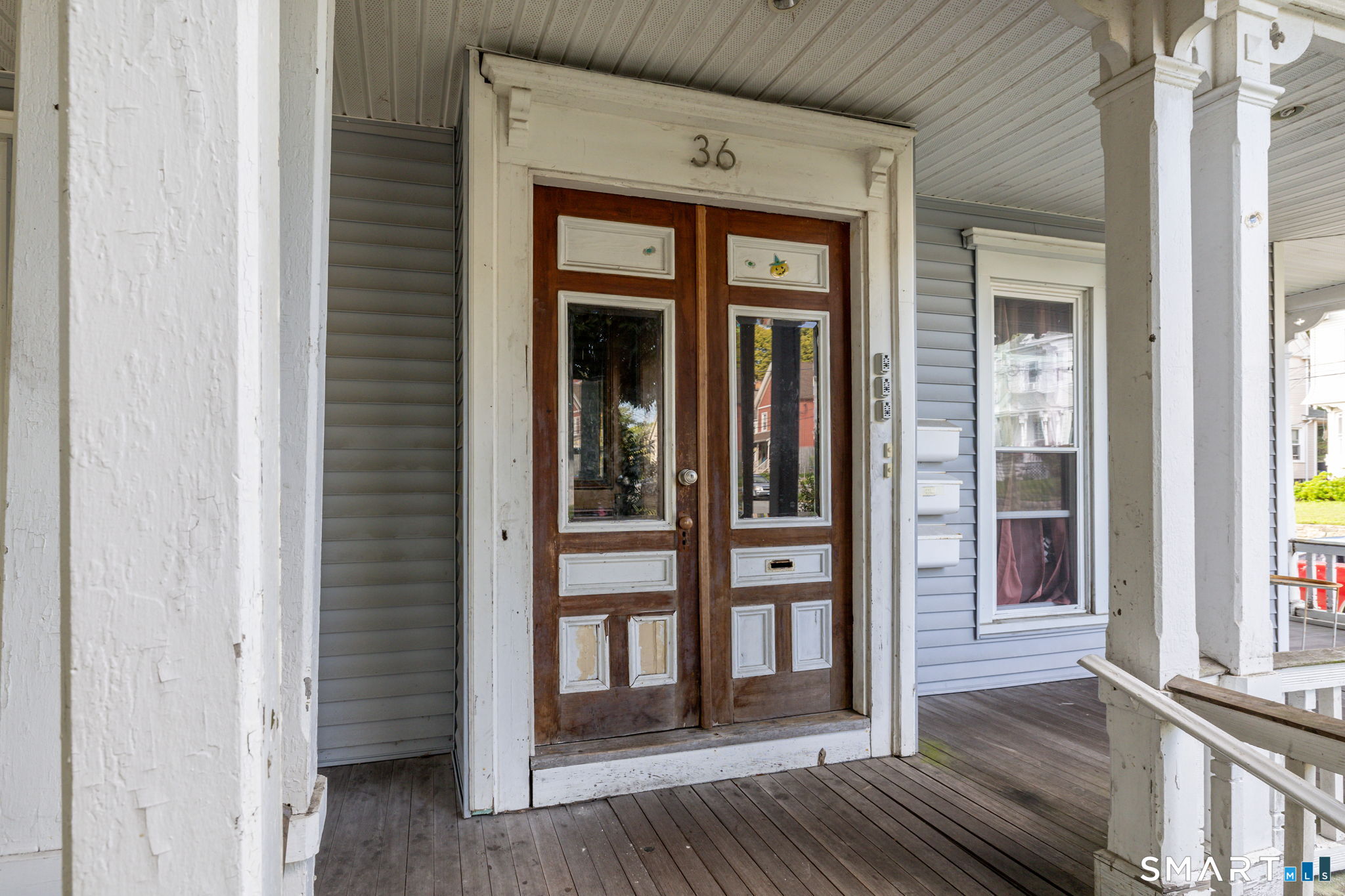 36 Cleveland Street photo 4