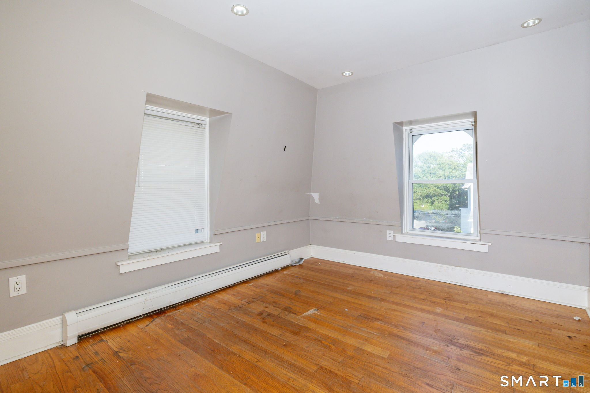 36 Cleveland Street photo 5