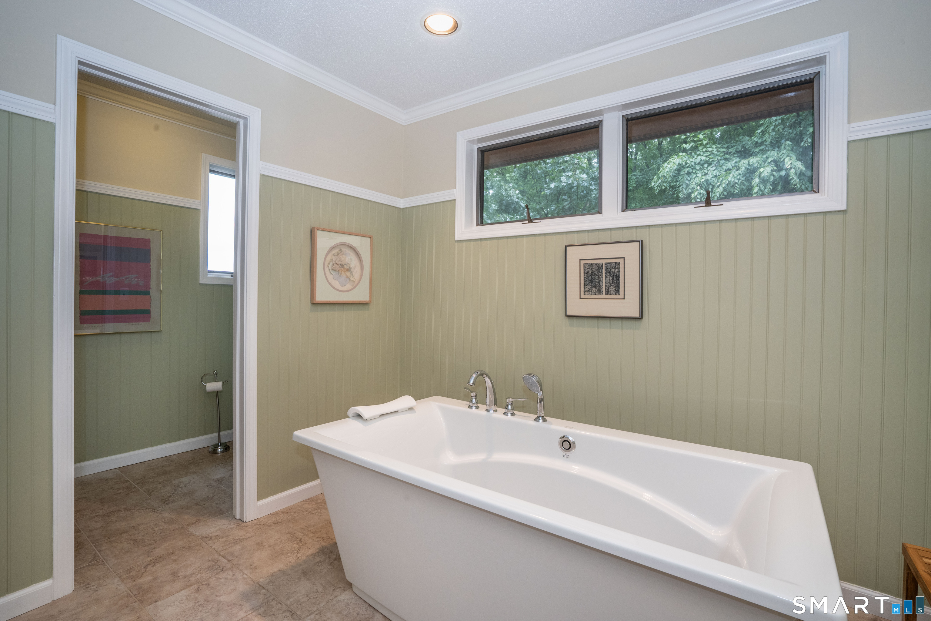 38 Hampton Drive photo 25