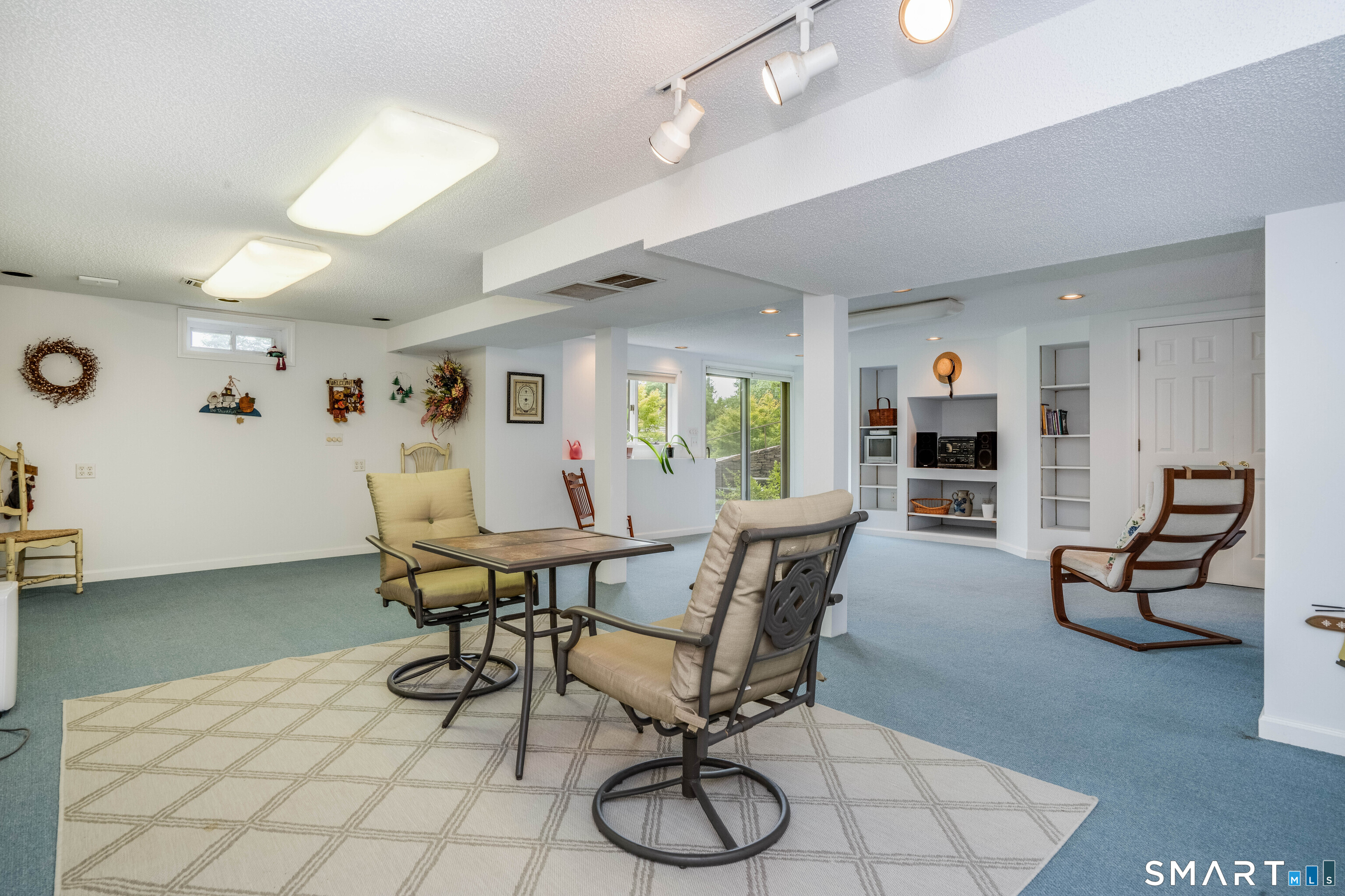 38 Hampton Drive photo 33