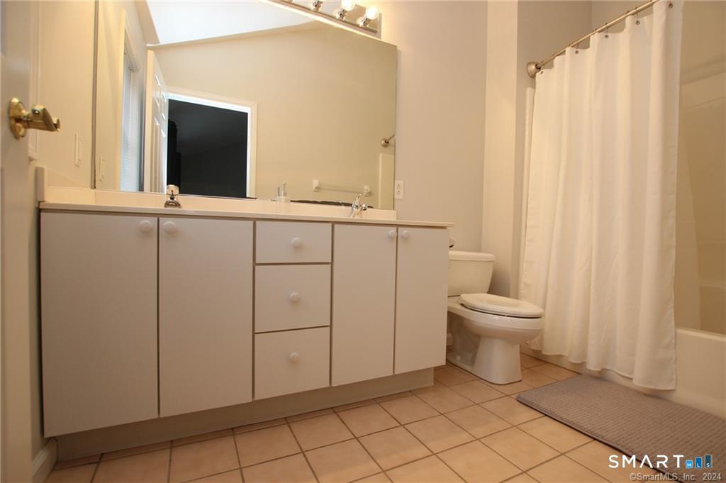 303 Larson Drive Unit #303 photo 9