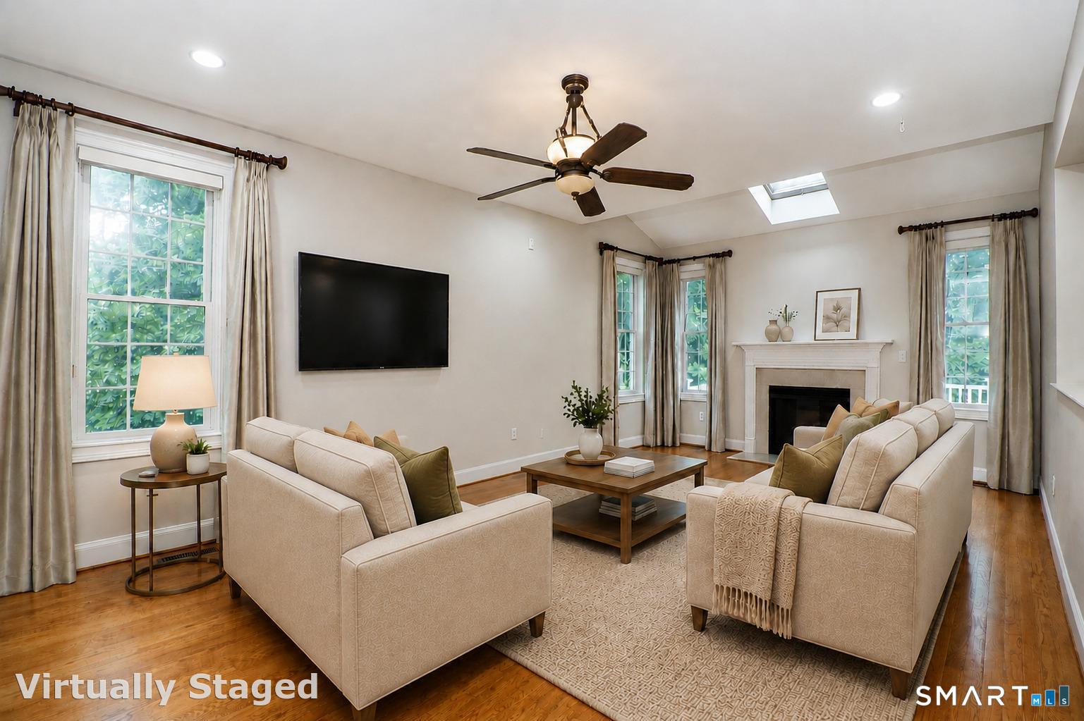 16 Hendrickson Lane photo 10
