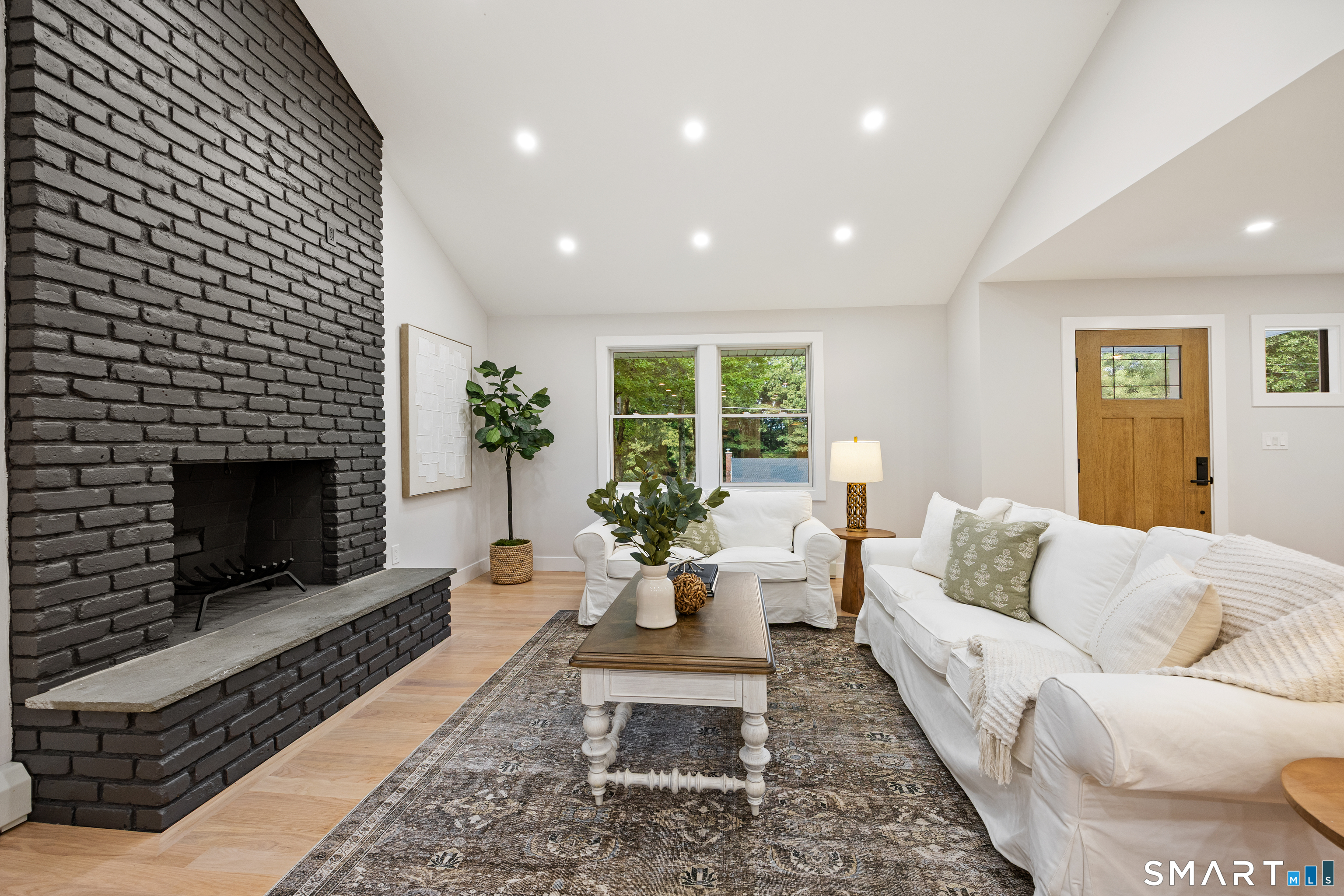 195 Andrews Road photo 12