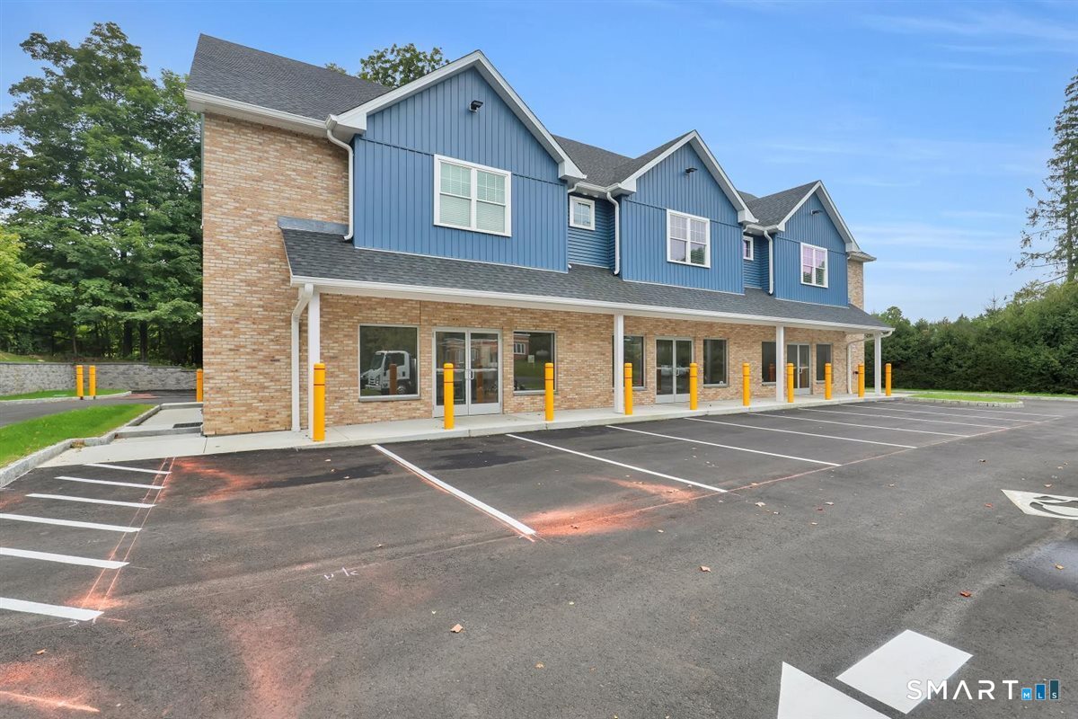 1347 New Haven Road #2, Naugatuck, CT 06770